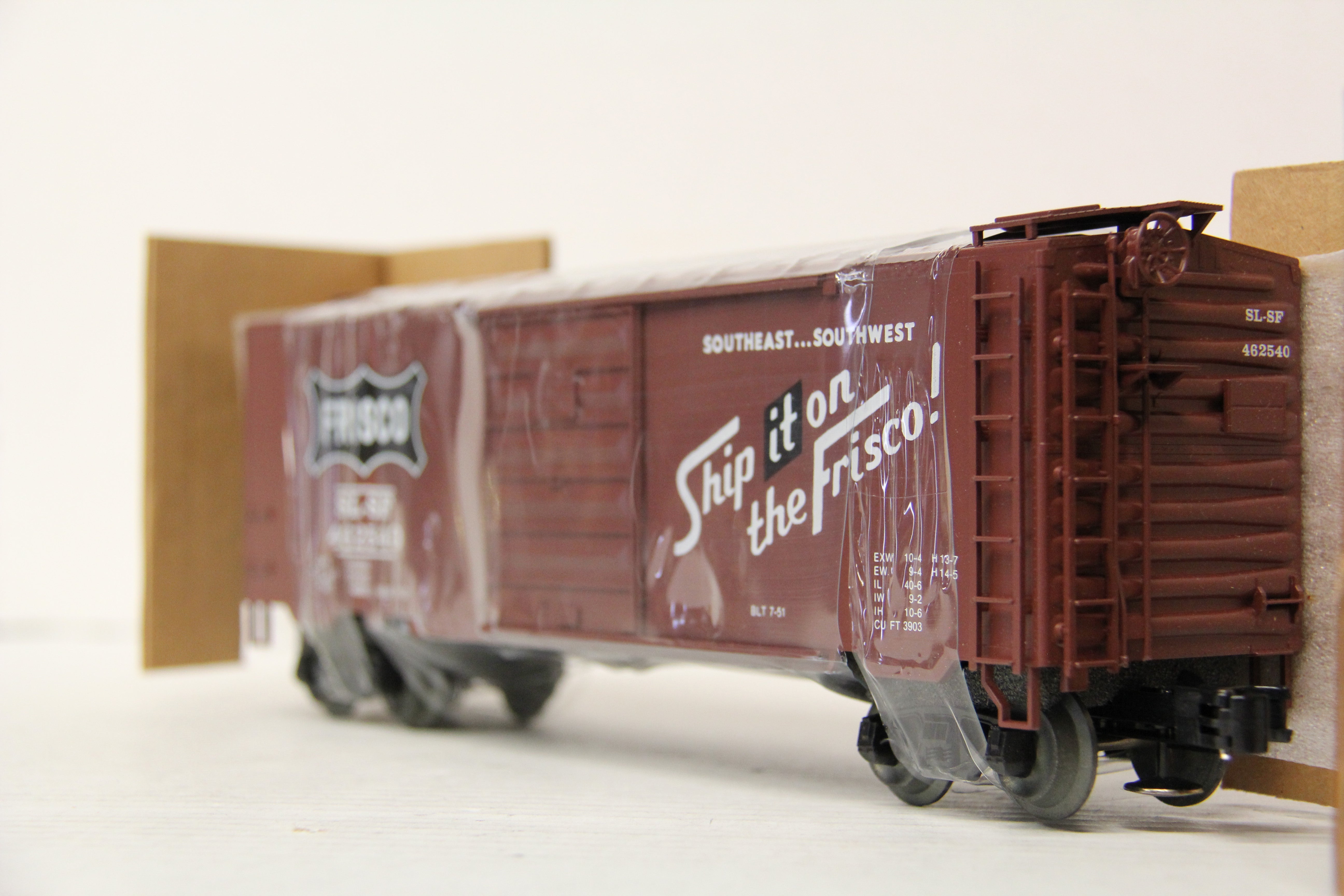 Weaver 2093 P&D Hobby Special Run 2093 "Frisco" "Ship it on Frisco" #46250-Second hand-M6666