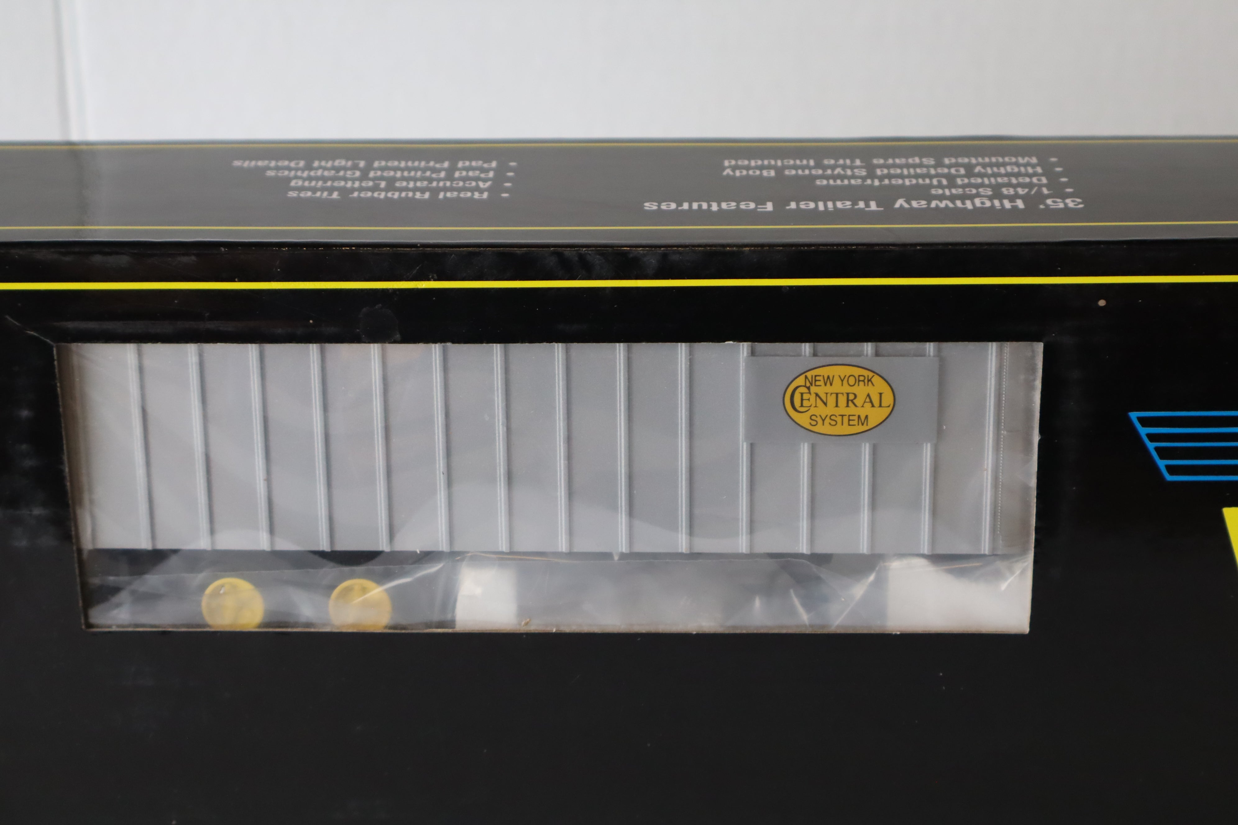 Weaver U23005 LD NYC / NYC 50' Flat Car w/  35' Trailers #499616-Second hand-M8137