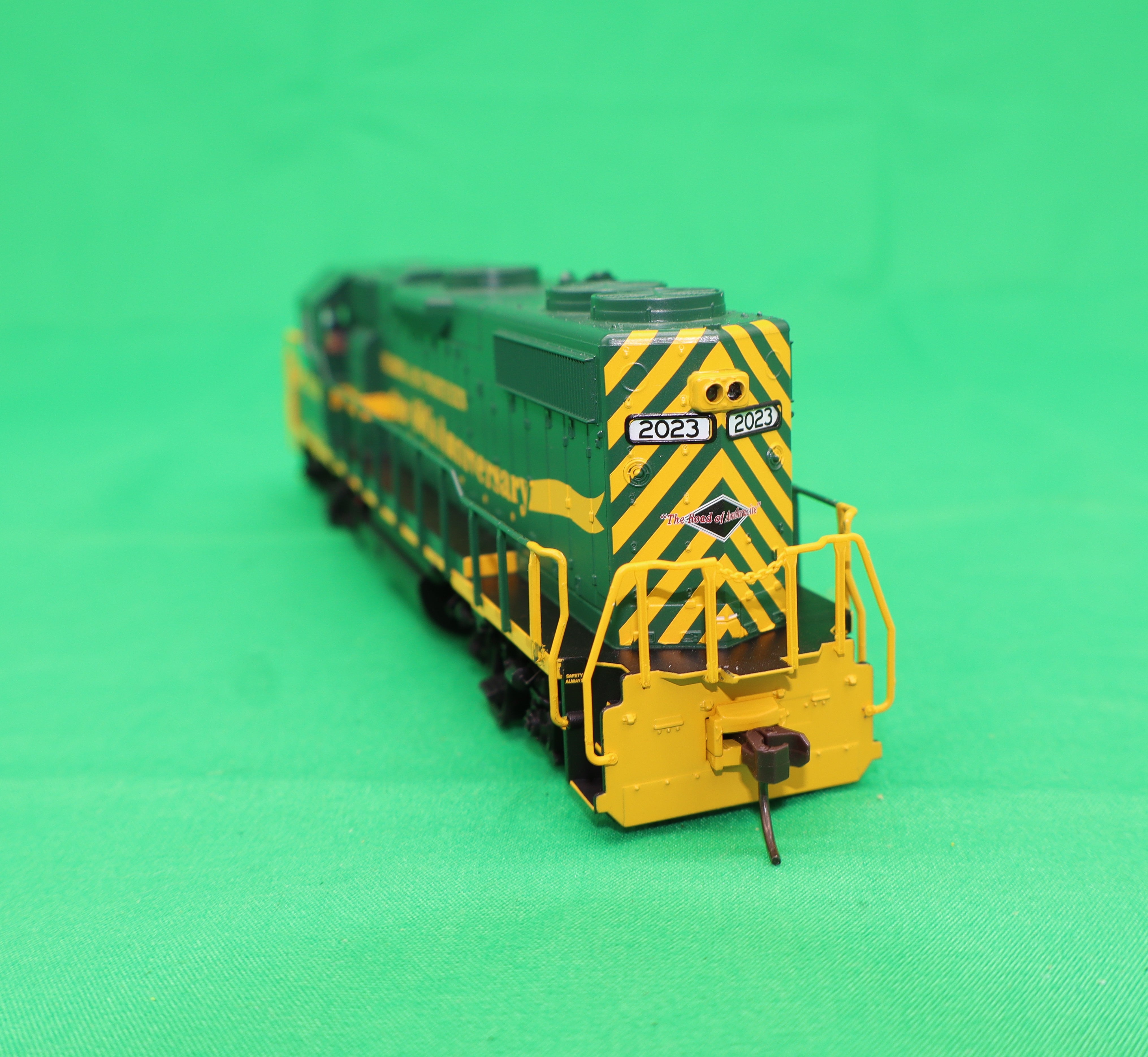 Atlas HO 10004580 - Trainman® - Gold Model -  GP38-2 Diesel Locomotive "Reading & Northern" #2023 (40th Anniversary)