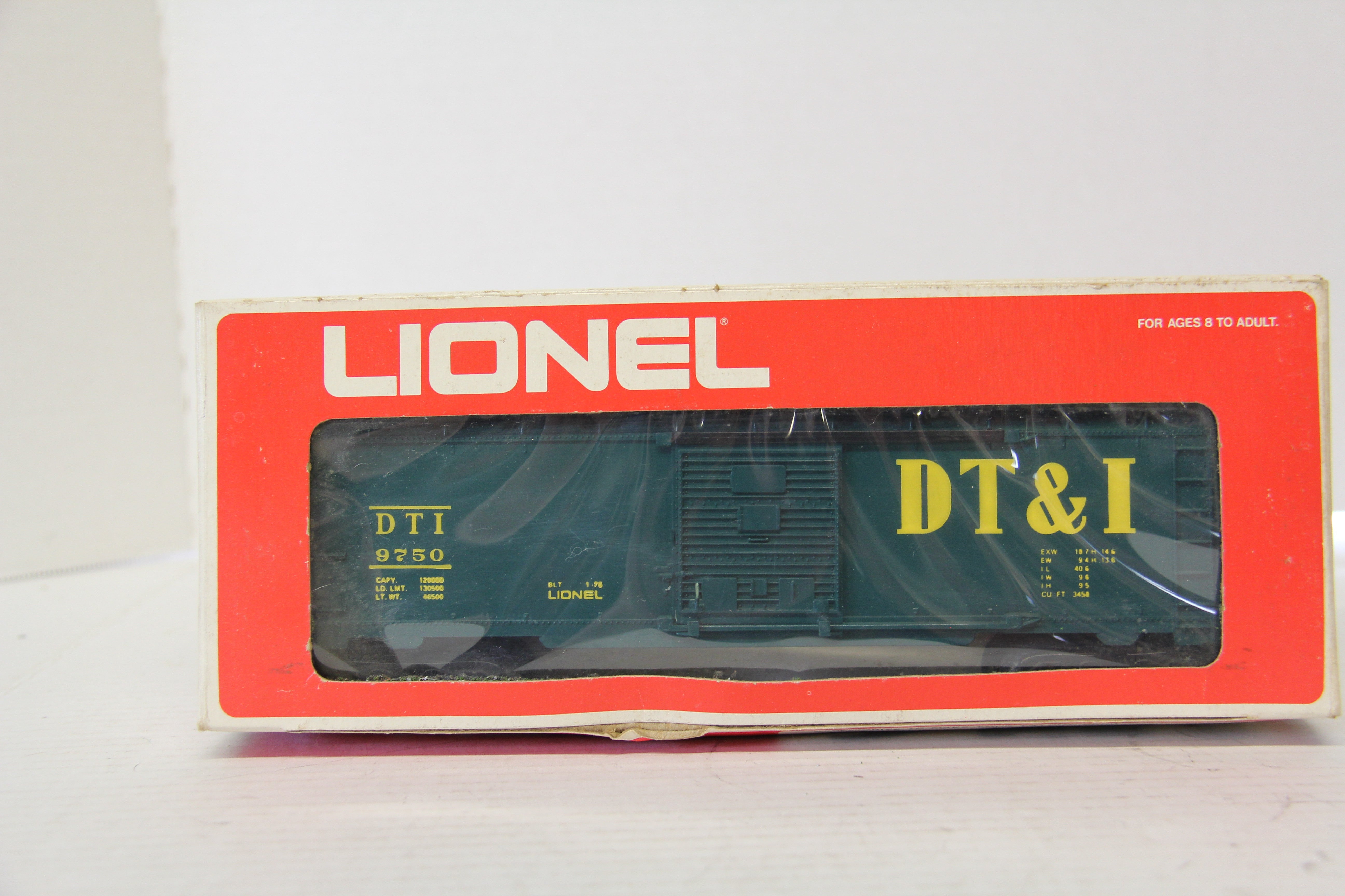 Lionel 6-9750 DT & I Box Car-Second hand-M4864