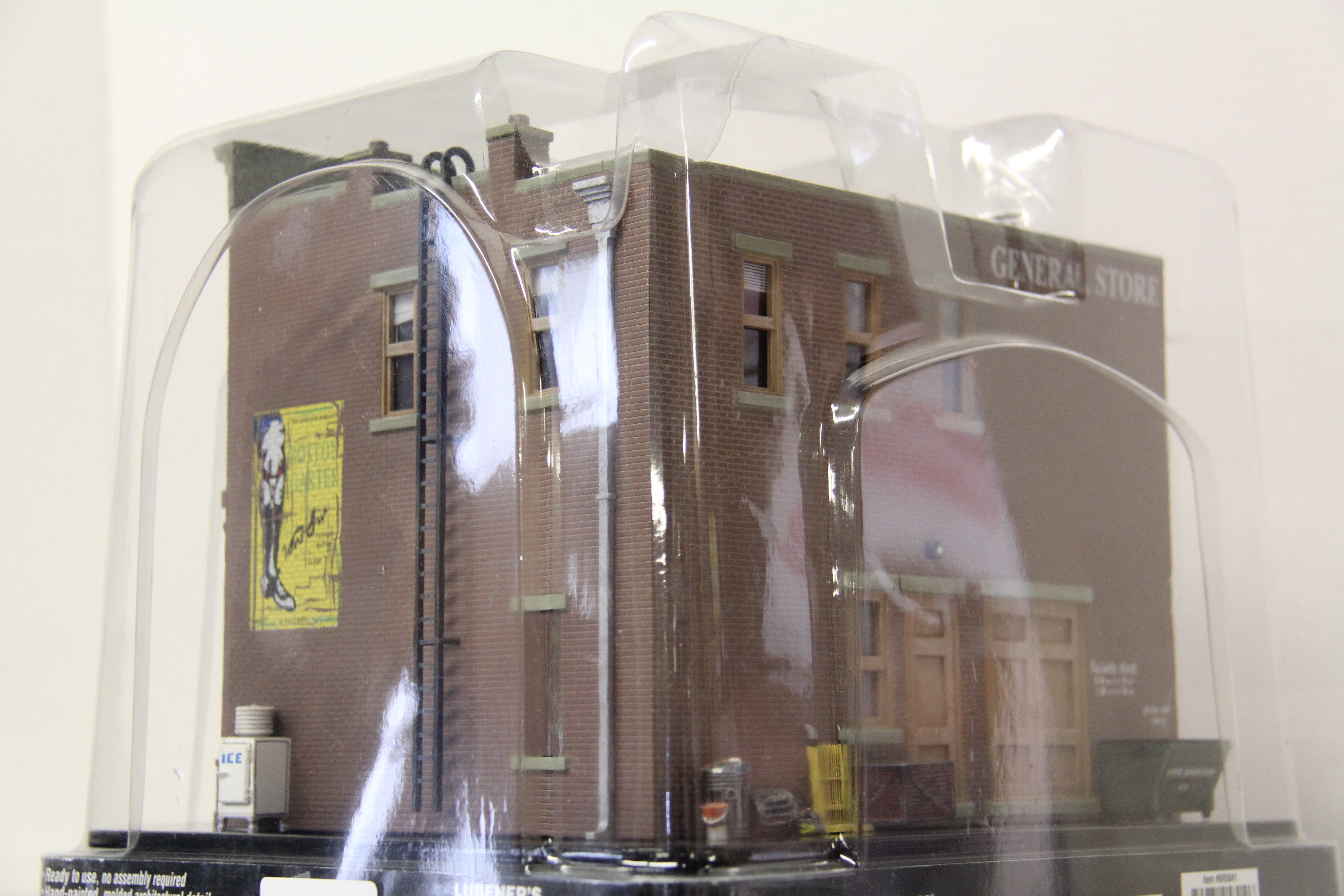 Woodland Scenics BR5841 Lubener's General Store Scale 1:48-Second hand-M6673