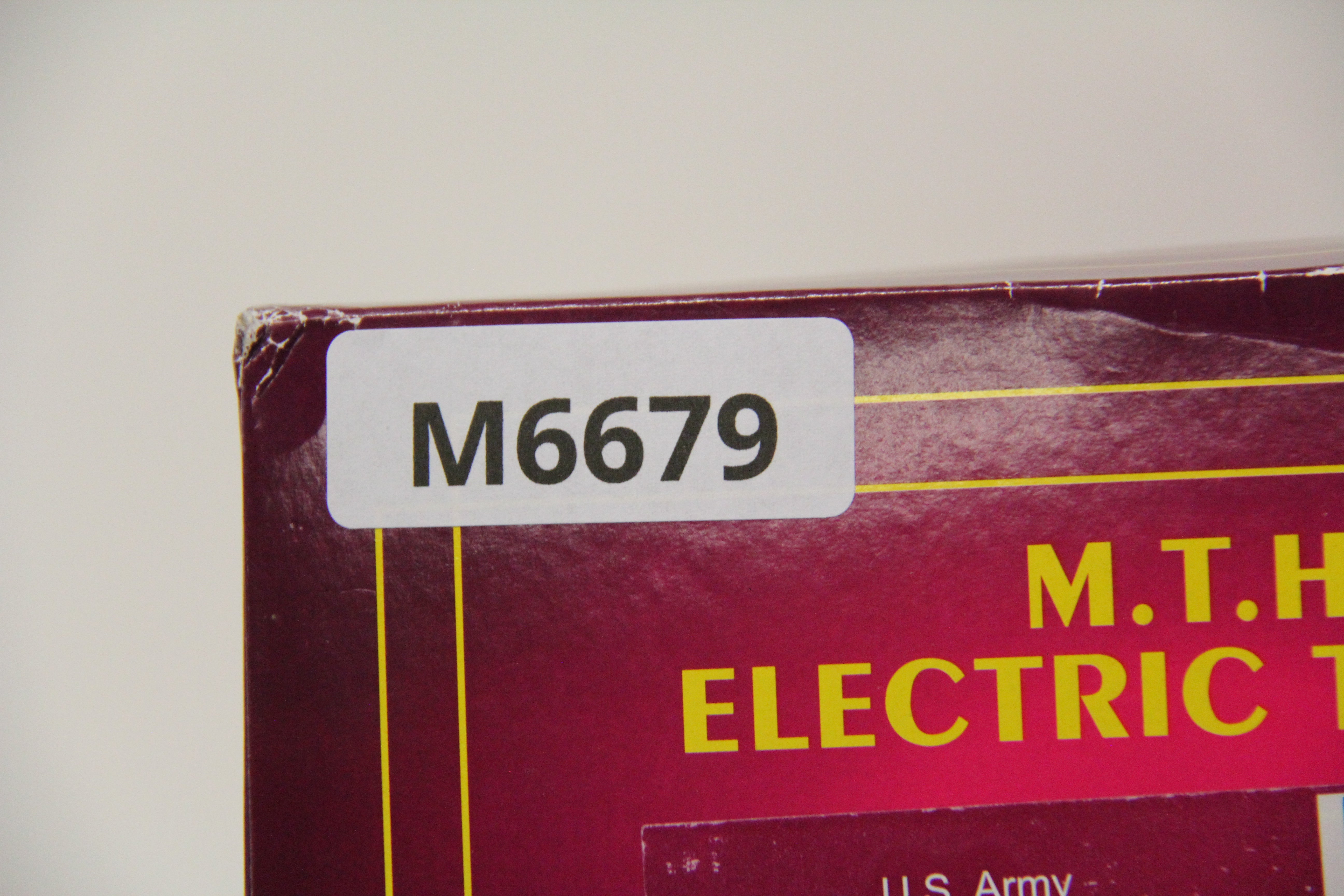MTH 20-92186B US Army Flat Car w/ (2) 105mm Howitzers-Second hand-M6679