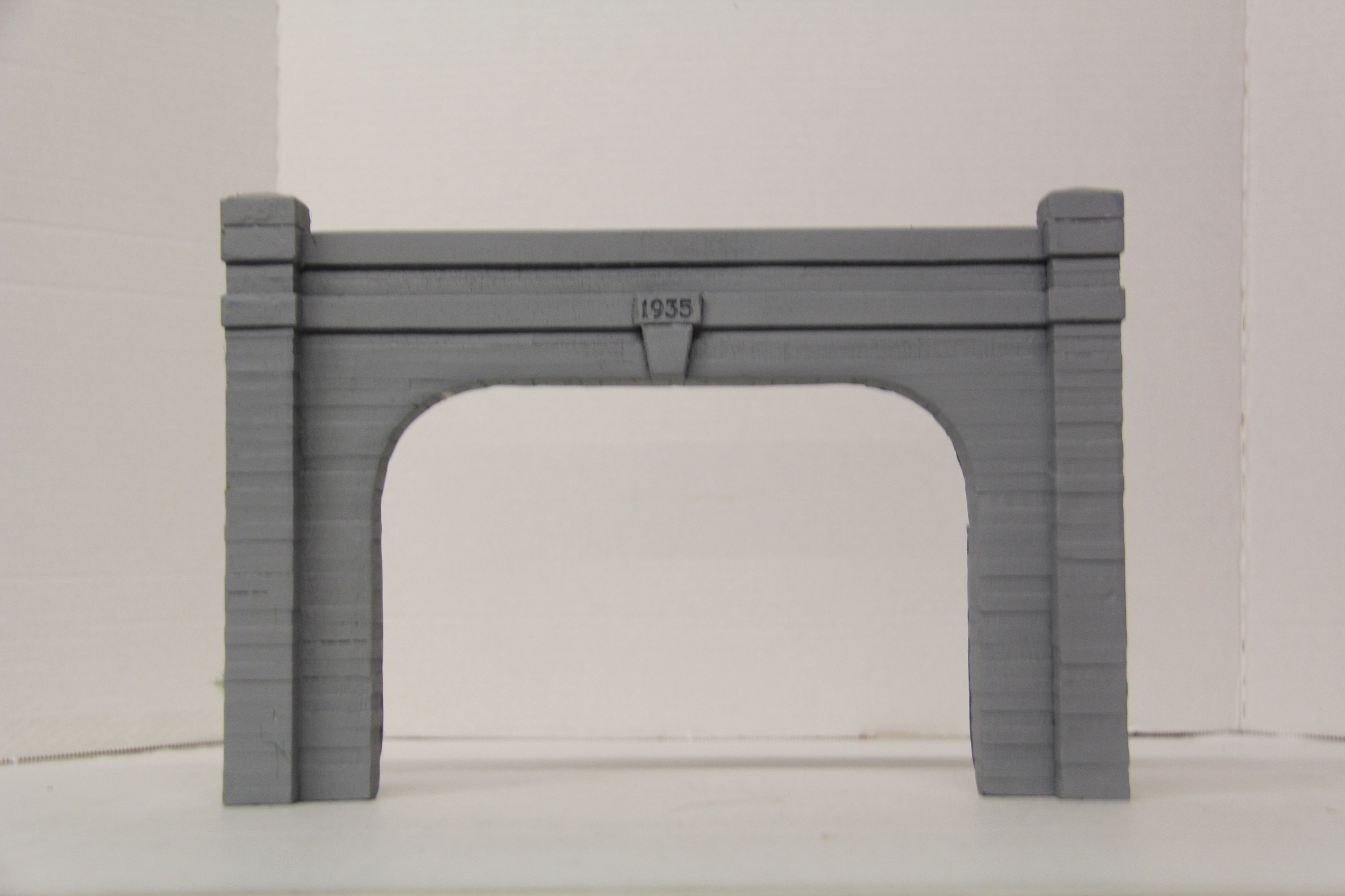 Atherton Scenics 6275-Penn Ohio Double Concrete Portal-Second hand-M6680