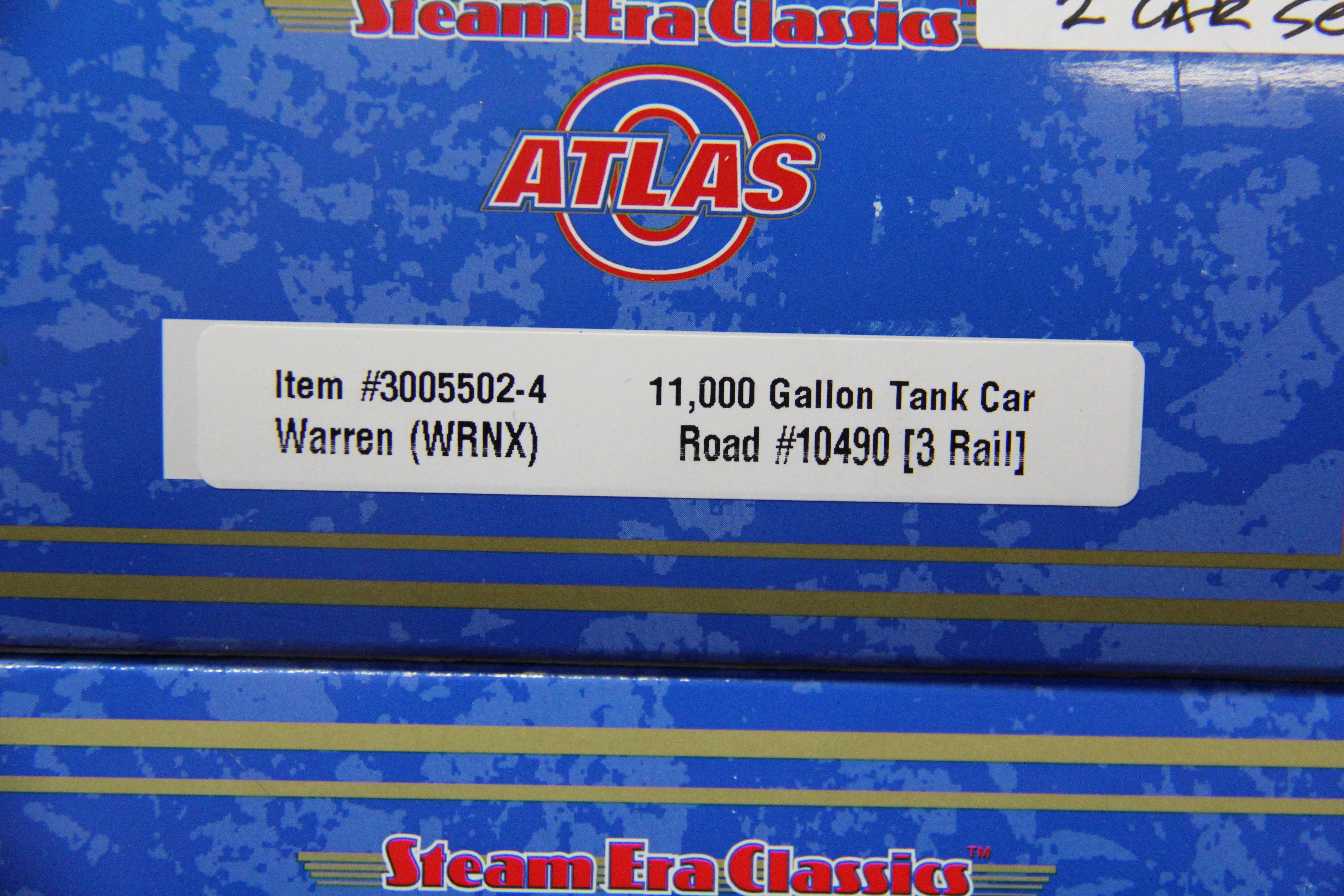 Atlas #3005502-4, -3 Warren (WRNX) 11,000 Gallon Tank Car 3 Rail-2 Car Set-Second hand-M4879