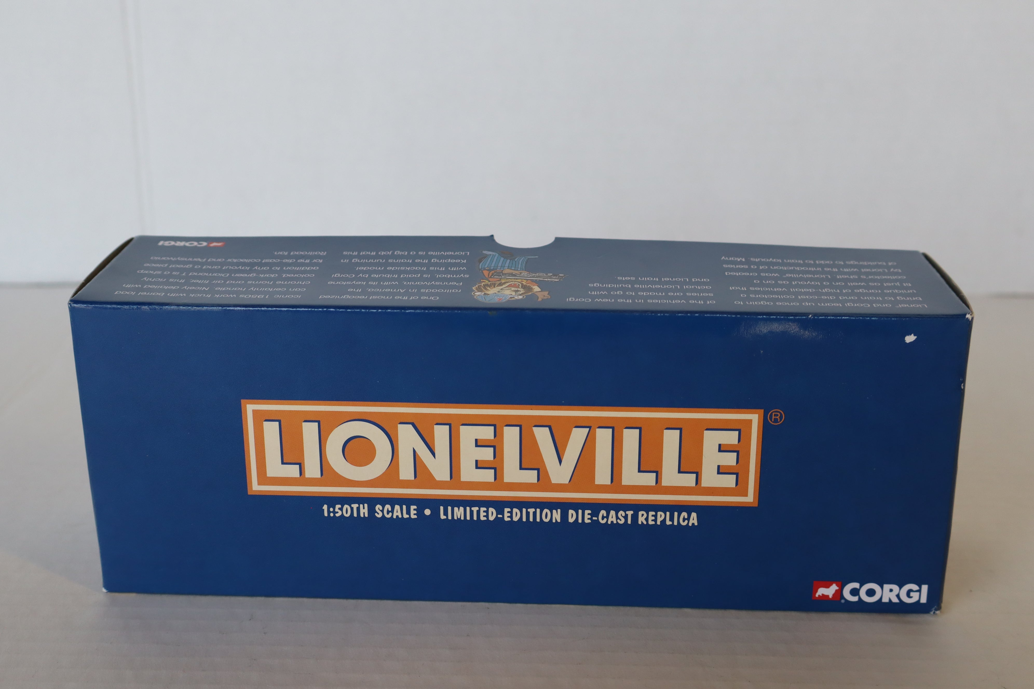 Corgi US52908 Lionelville Diamond T620 Dropside Pennsylvania Railroad 1:50 Scale Diecast-Second hand-M8155