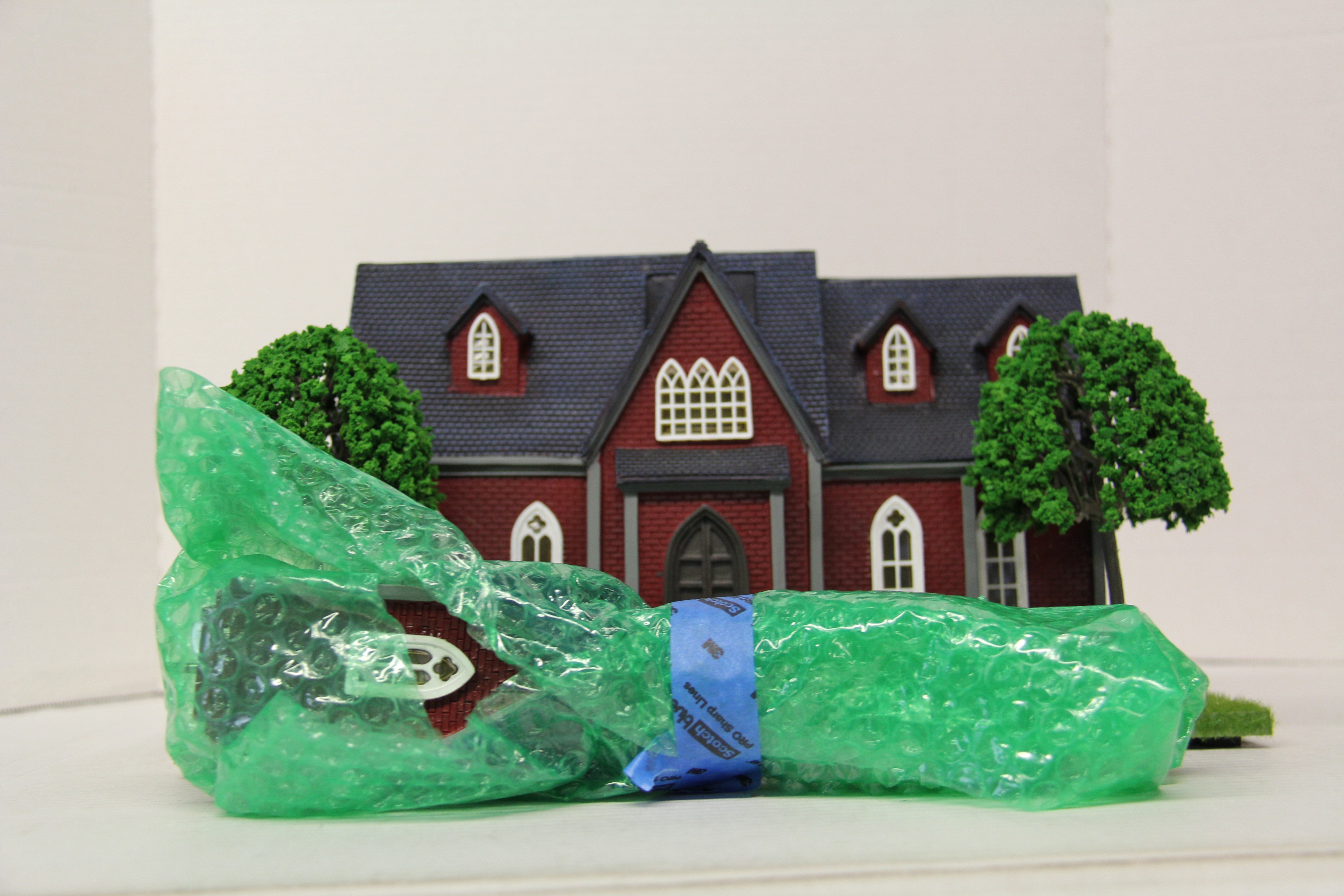 Menards #279-6151 Trinity Church-Second hand-M6696