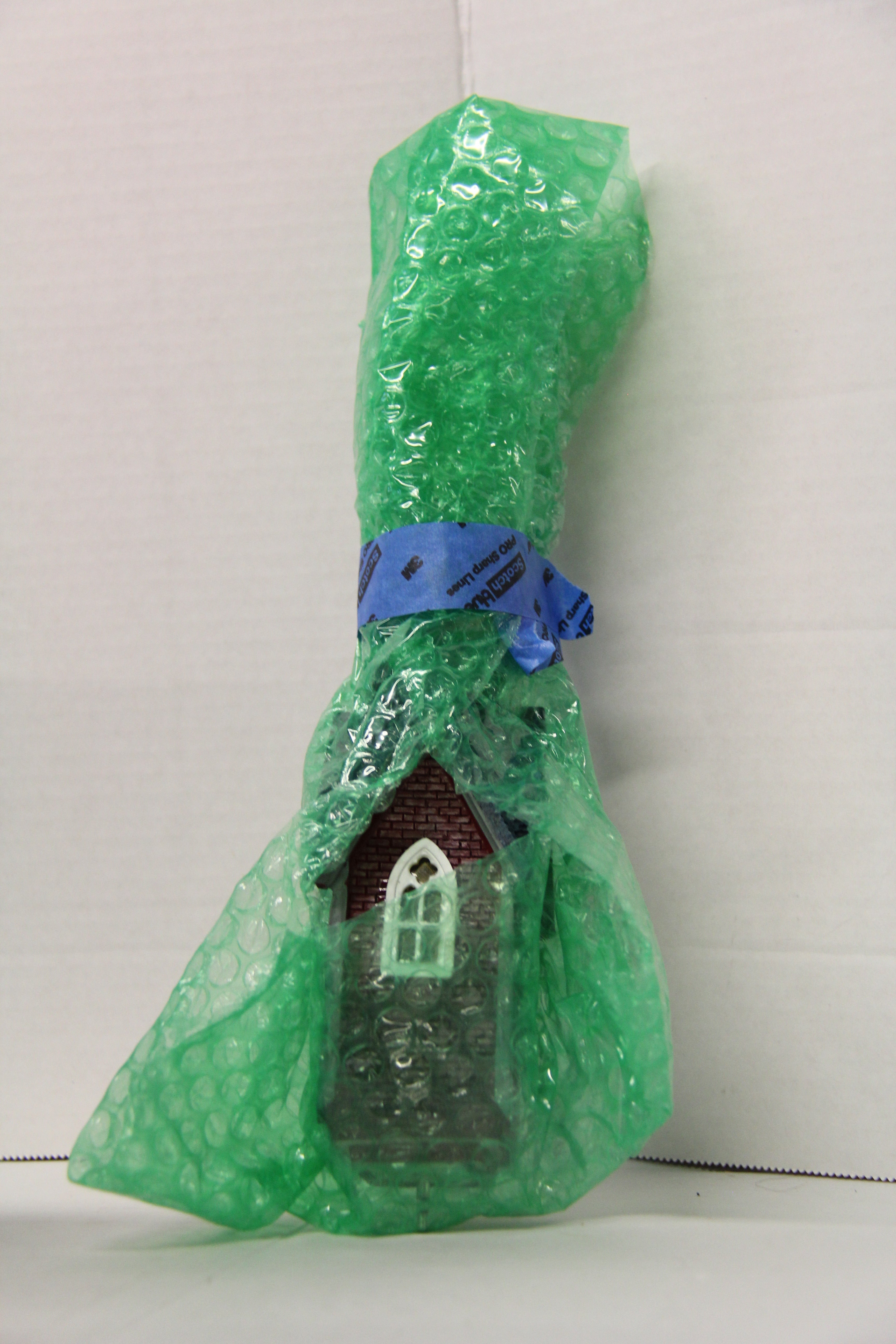 Menards #279-6151 Trinity Church-Second hand-M6696
