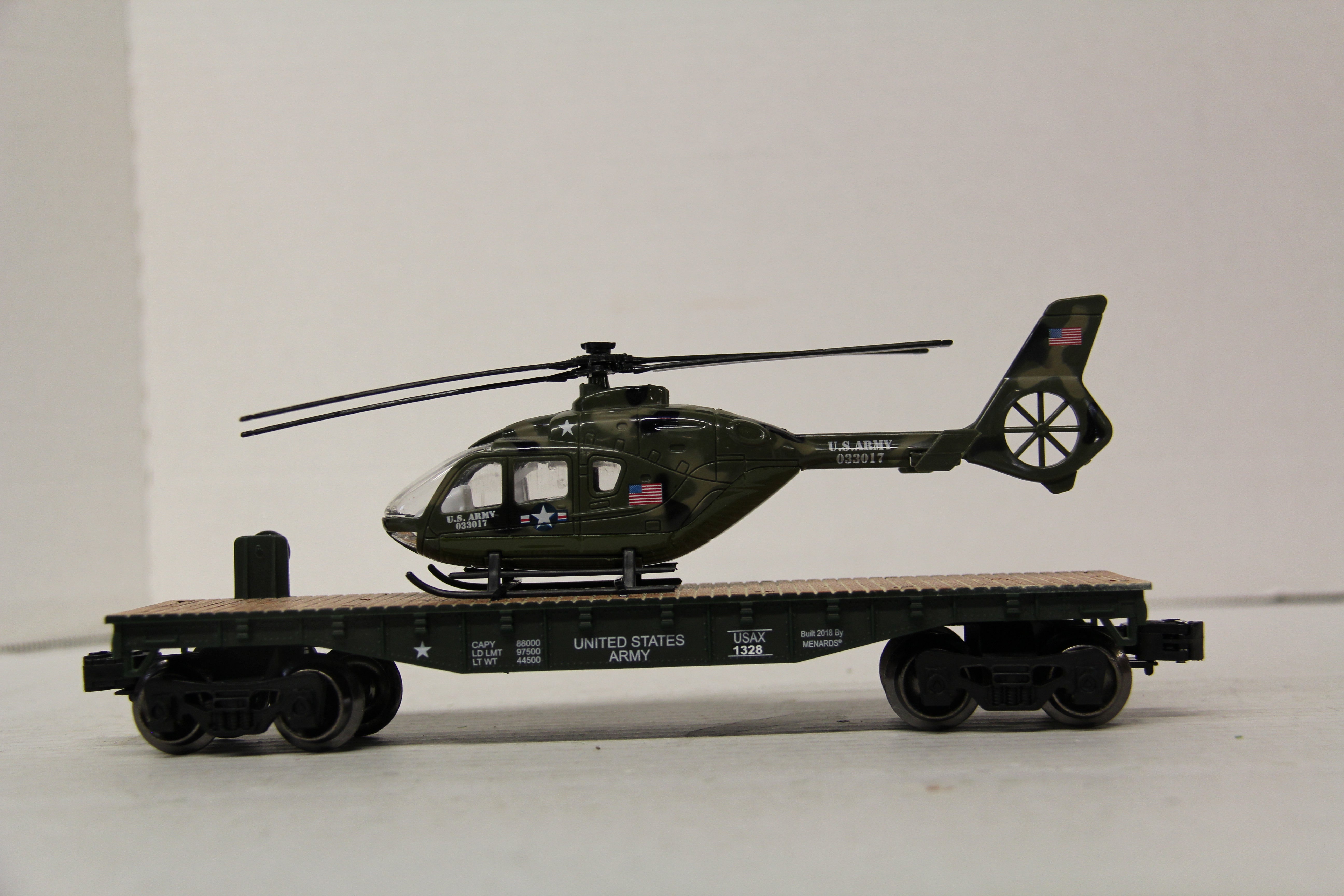 Menards US Army Helicopter Flat Car #1328-Second hand-M6698