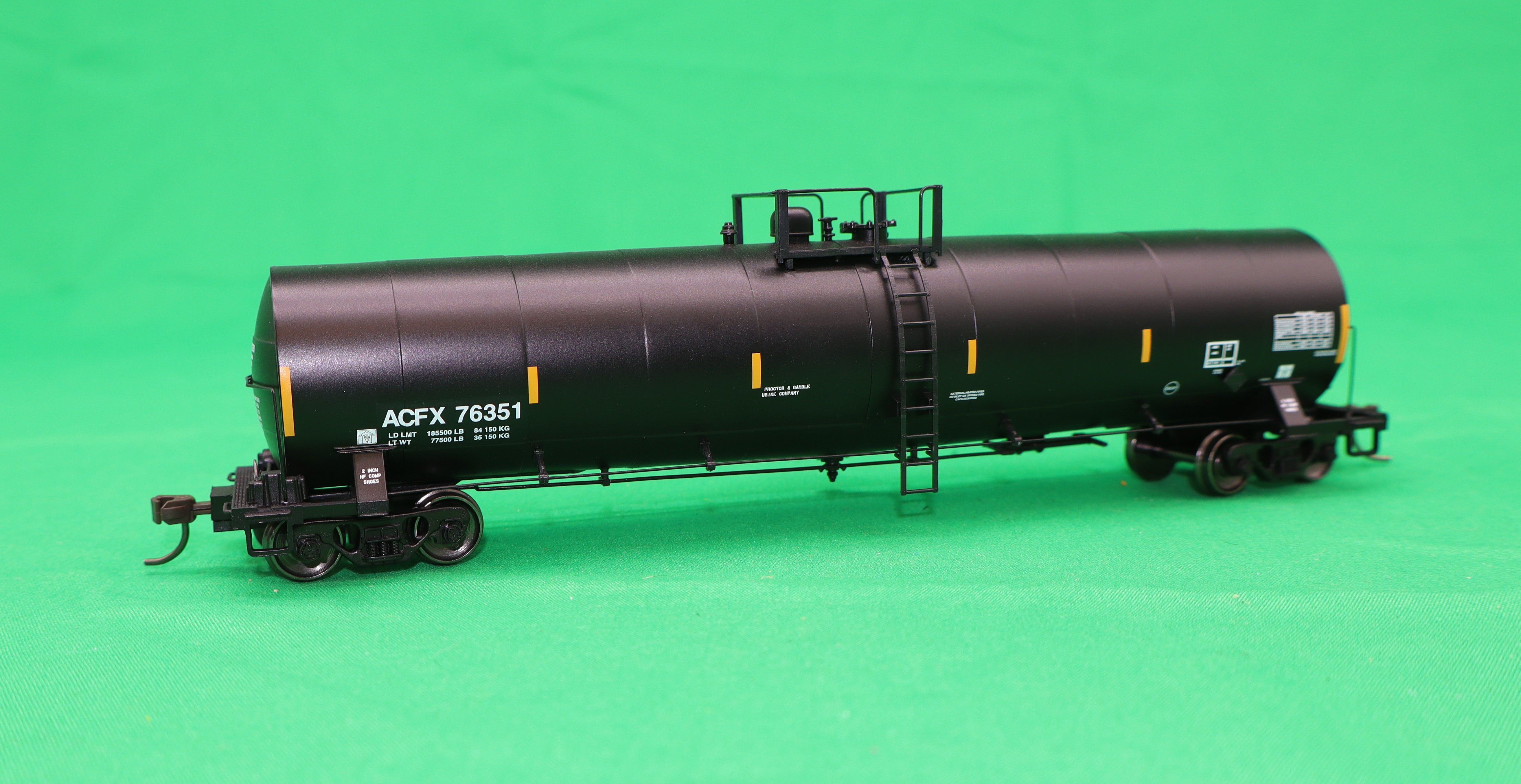 Atlas HO 20 007 617 - Master - ACF 23,500 Gallon Tank Car "ACFX" #76351