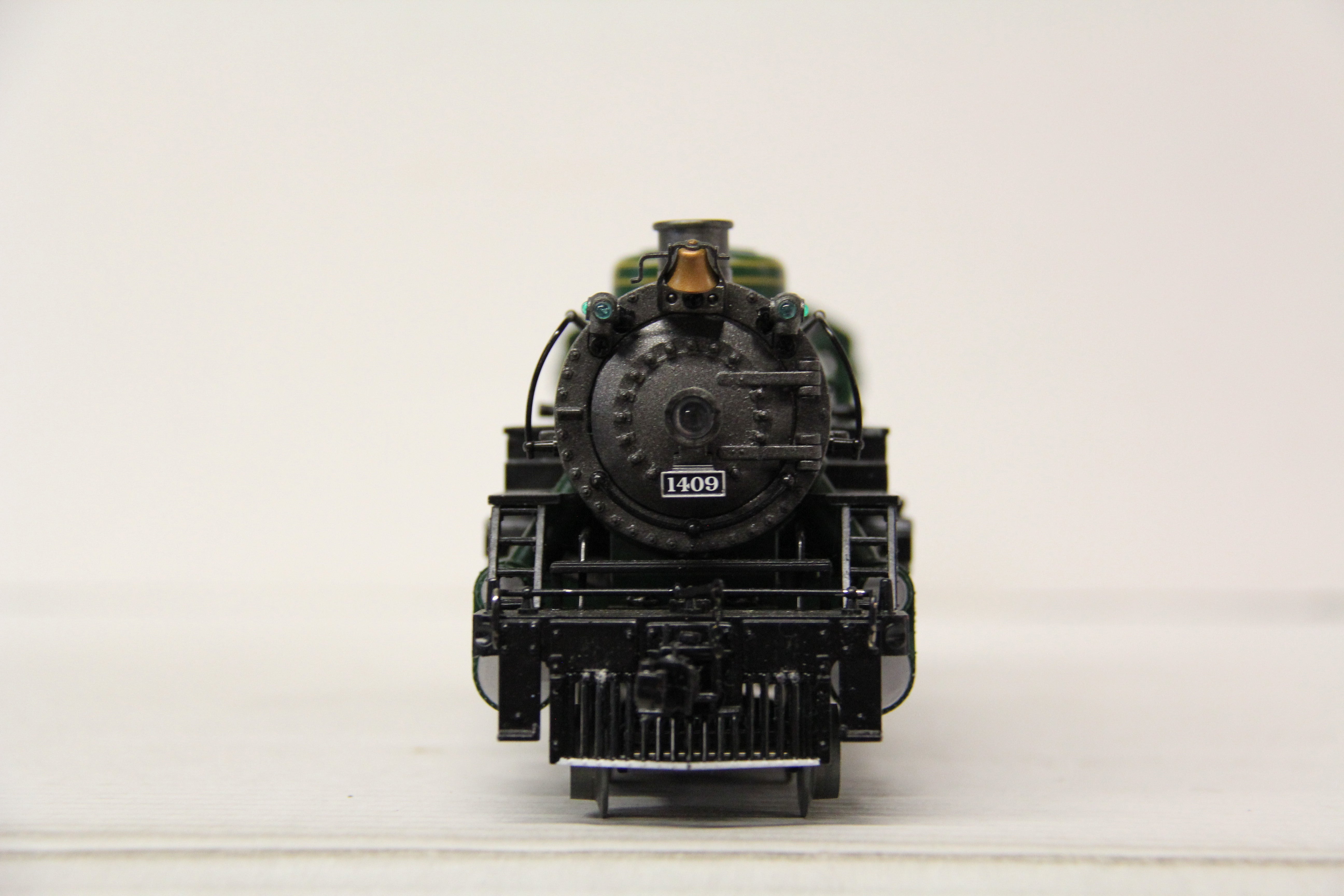 Bachmann Williams Southern 4-6-2 Pacific Steam Locomotive and Tender #1409-Second hand-M4720