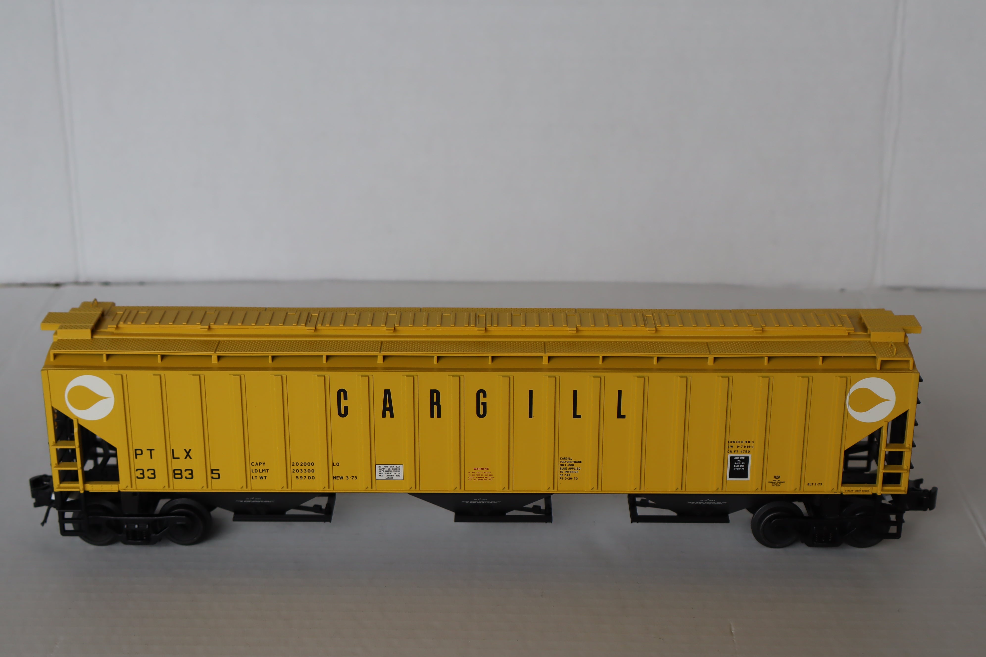 Atlas Trainman #2001630-1 Cargill (Grain) #33835 P-S 4750 Covered Hopper-Second hand-M8164