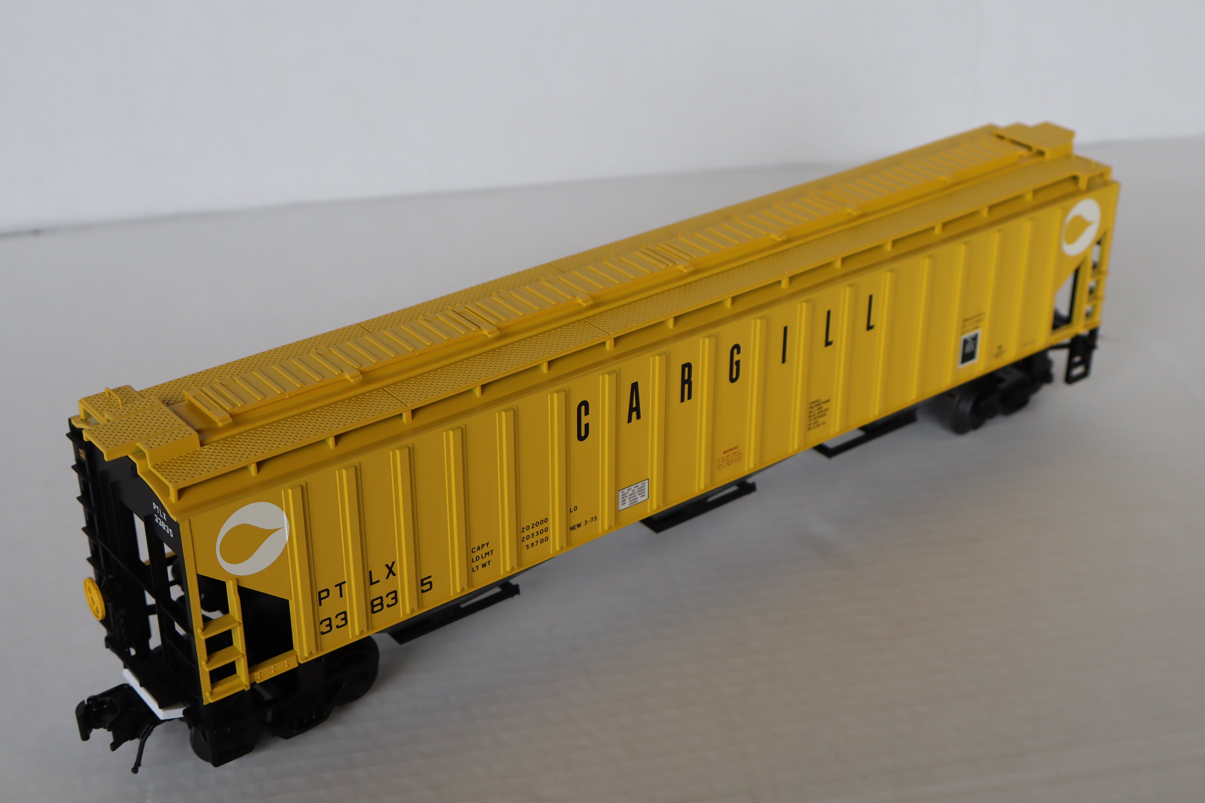 Atlas Trainman #2001630-1 Cargill (Grain) #33835 P-S 4750 Covered Hopper-Second hand-M8164