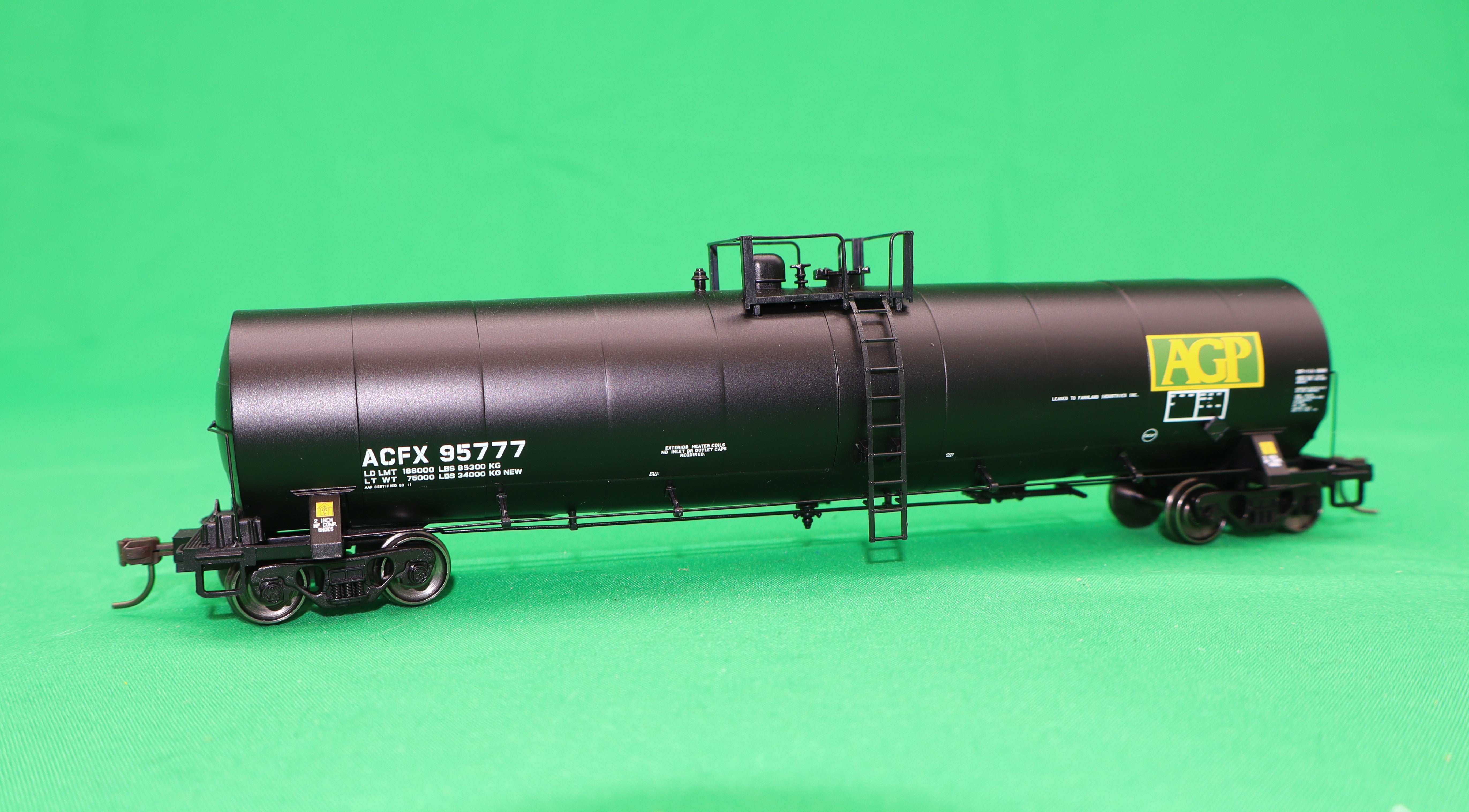 Atlas HO 20 007 630 - Master - ACF 23,500 Gallon Tank Car "AG Processing" #95777 (ACFX)