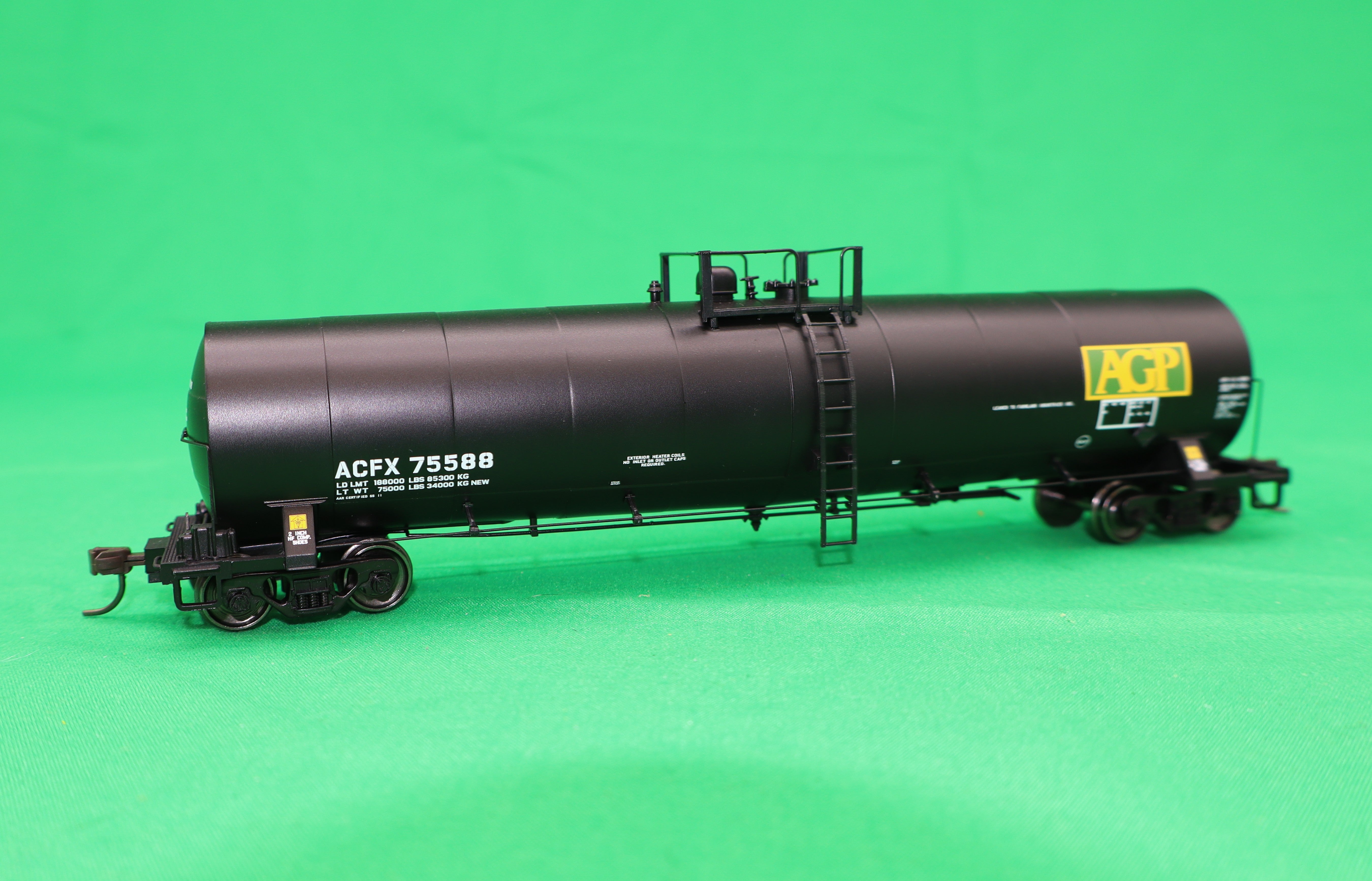 Atlas HO 20 007 629 - Master - ACF 23,500 Gallon Tank Car "AG Processing" #75588 (ACFX)
