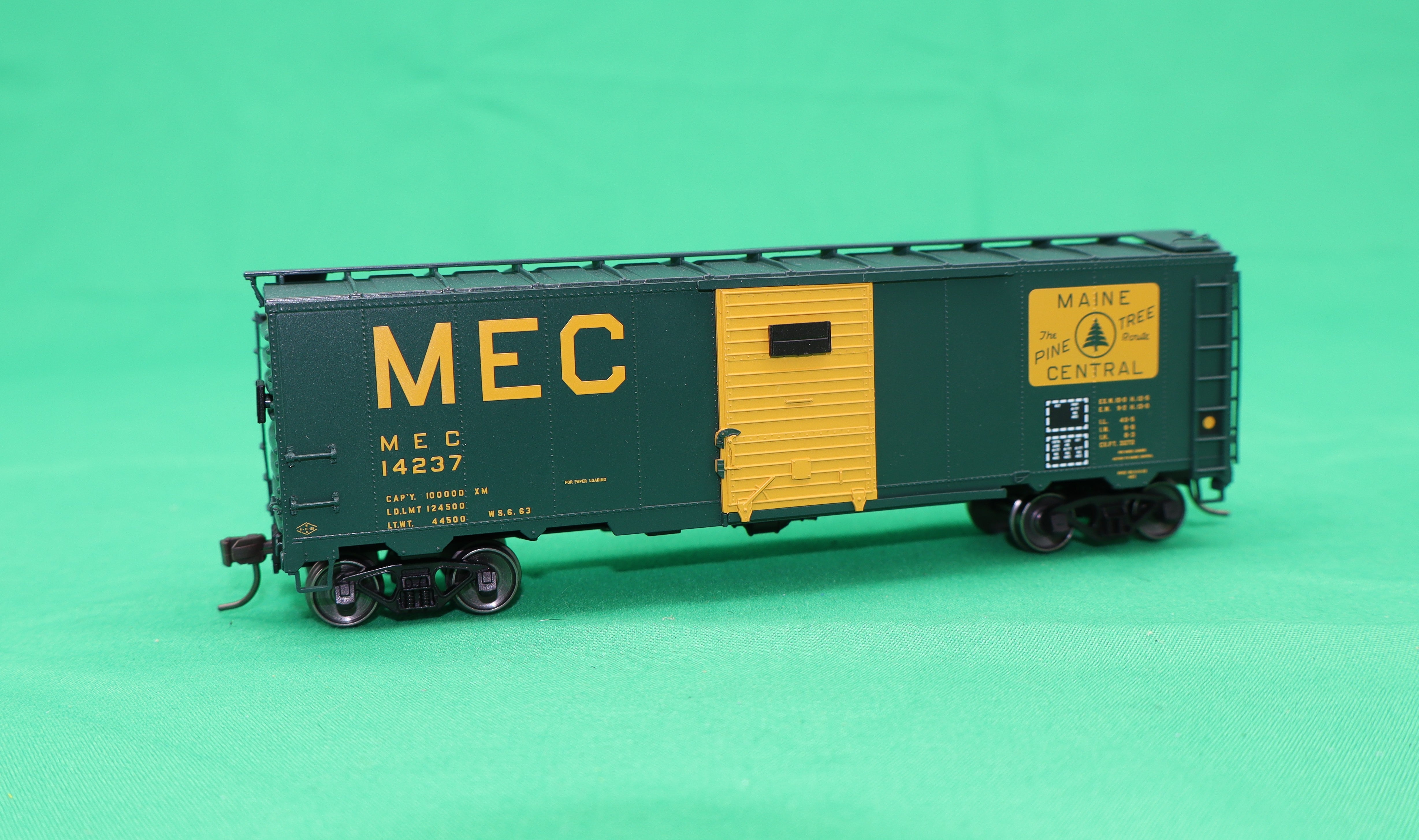 Atlas HO 20 007 769 - Master - 1932 ARA Box Car "Maine Central" #14237