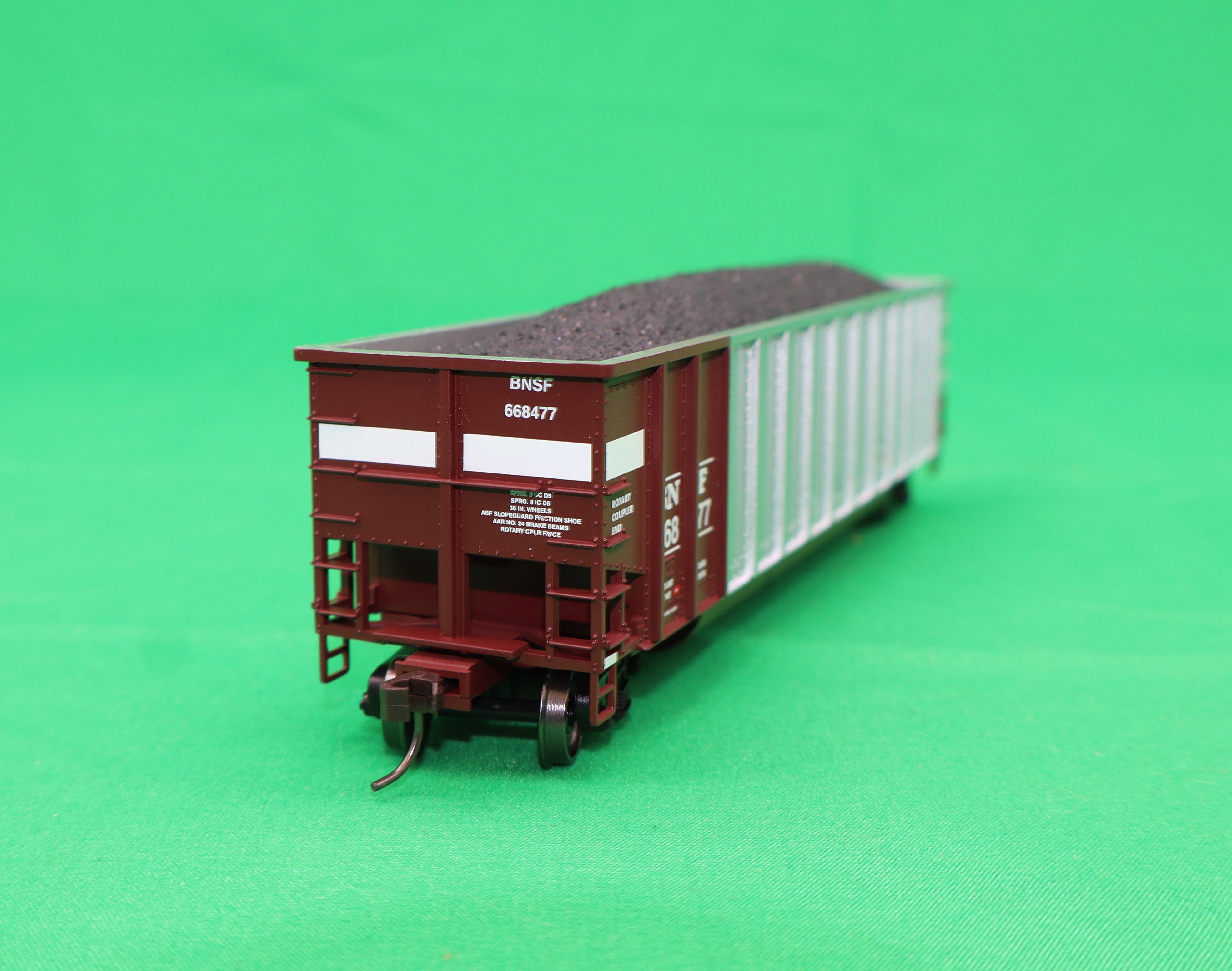 Atlas HO 20 007 704 - Trainman - Aluminum Coal Gondola Car "BNSF" #668477