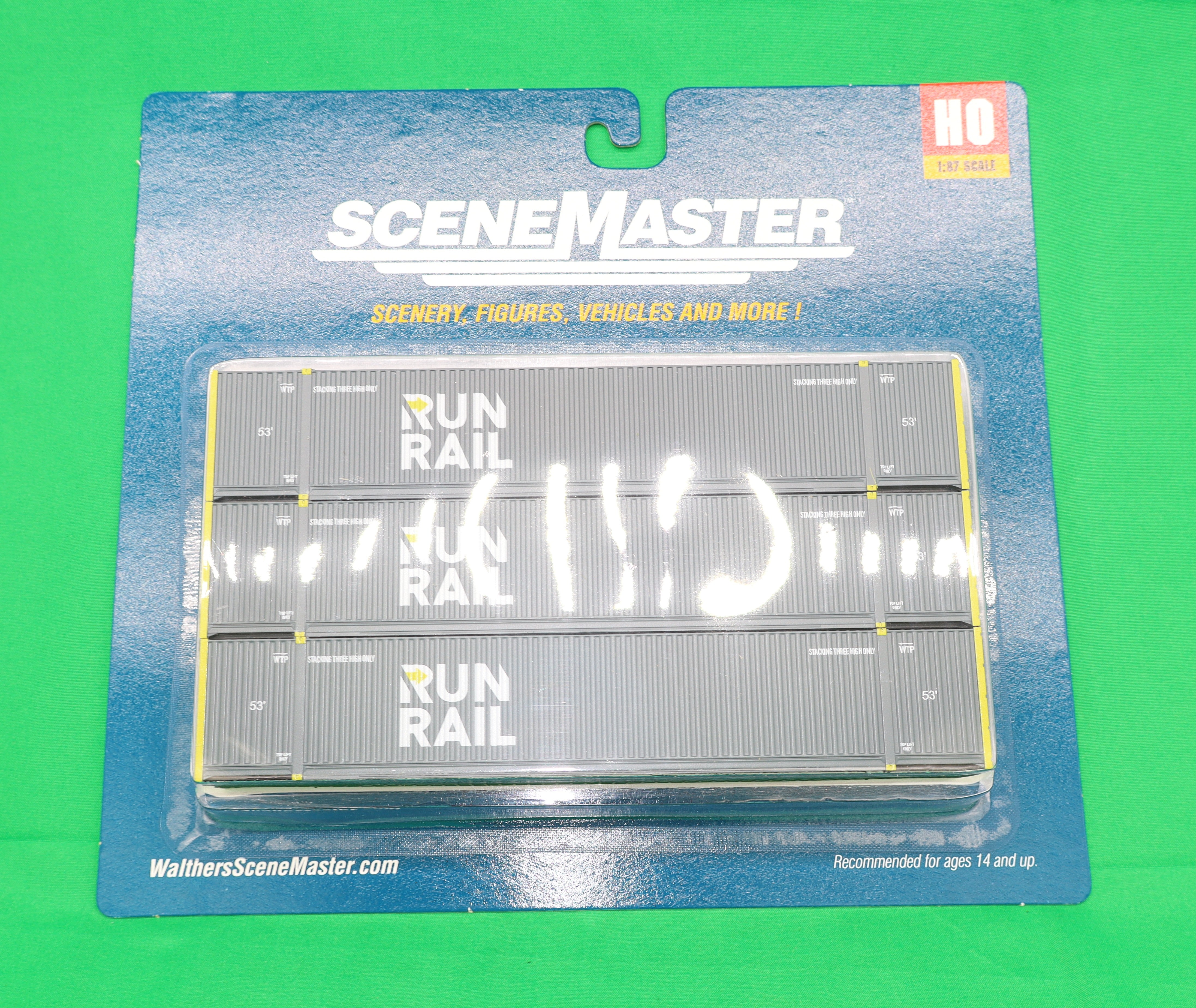 Walthers HO 949-18506 - SceneMaster - 53' Corrugated Container "Rail Run" (3 Pack)