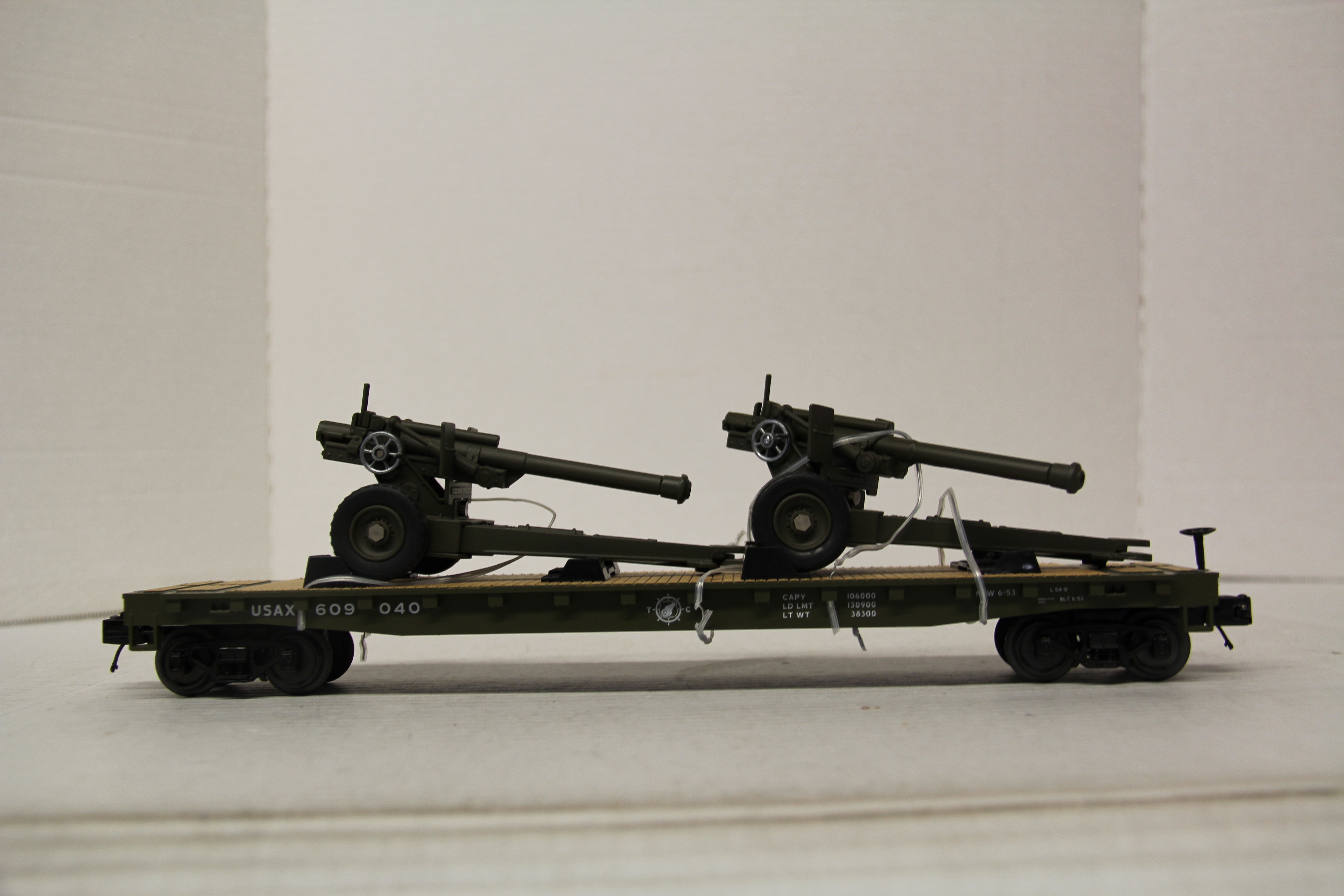 MTH 20-95347 US Army Flat Car w/ (2) 105mm Howitzers-Second hand-M6731