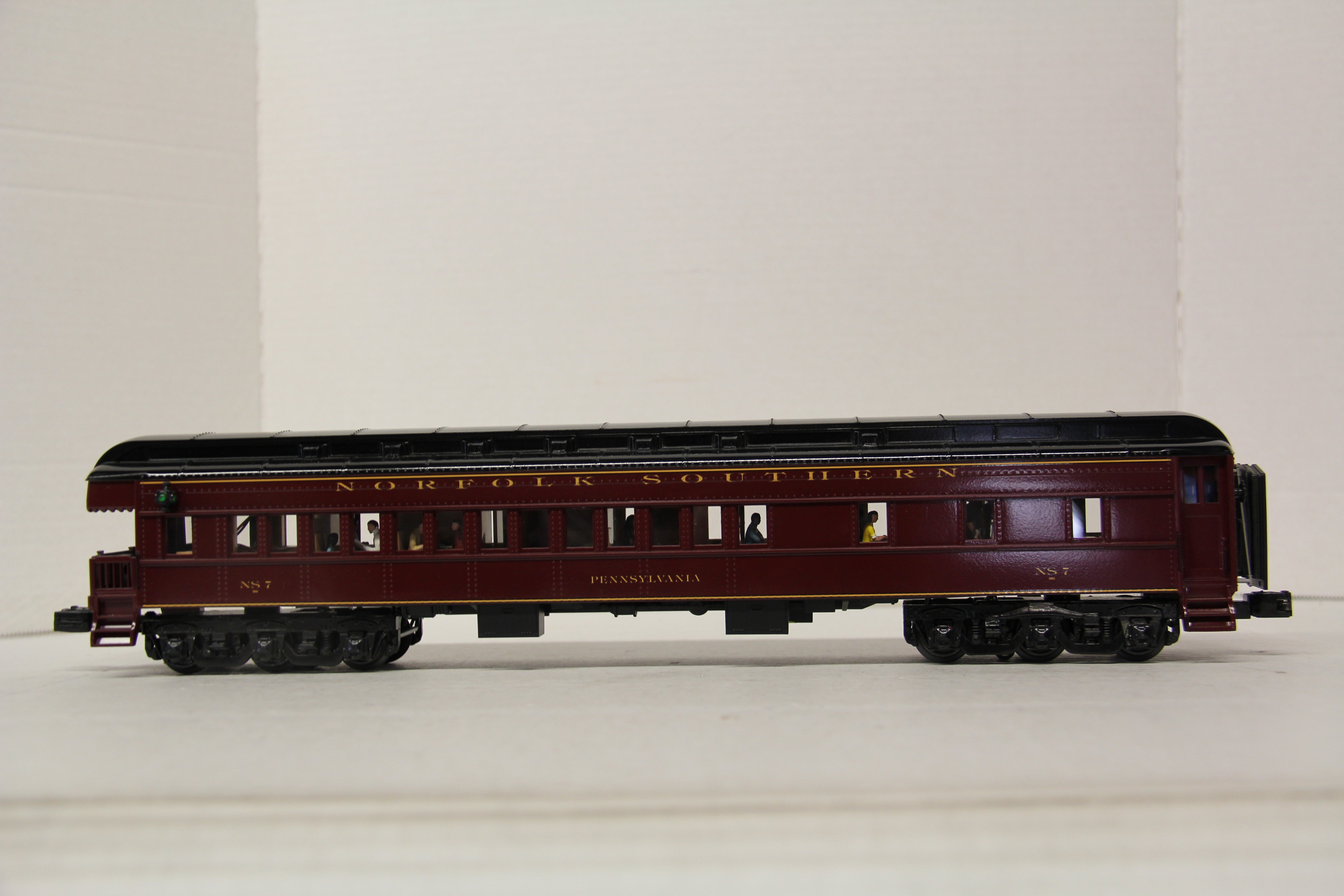 MTH 20-43002 Norfolk Southern 70' Madison Observation Passenger Car-Second hand-M6733