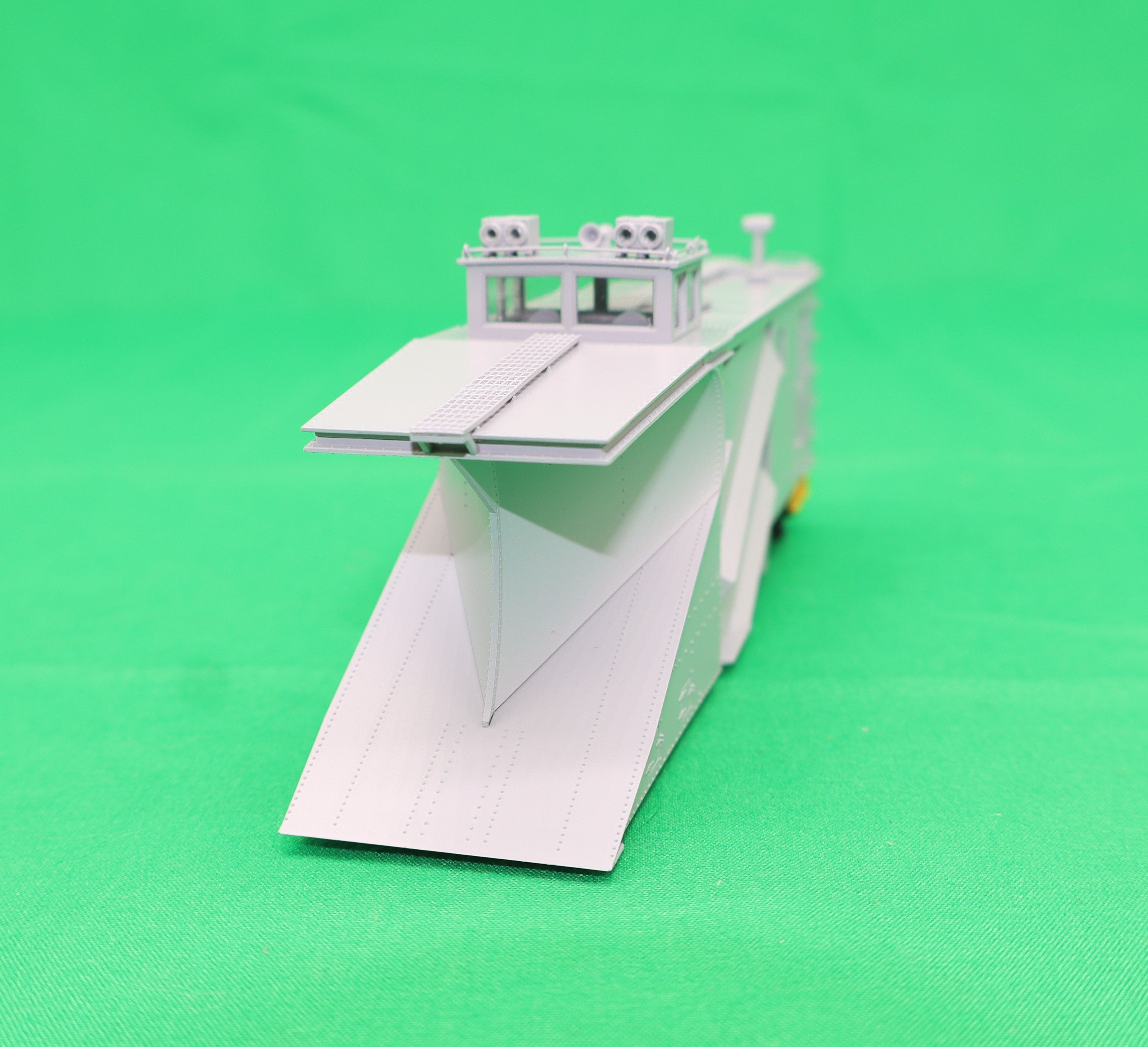 Walthers HO 920-110038 - Proto - Russell Snowplow “Unlettered" (MOW Gray)