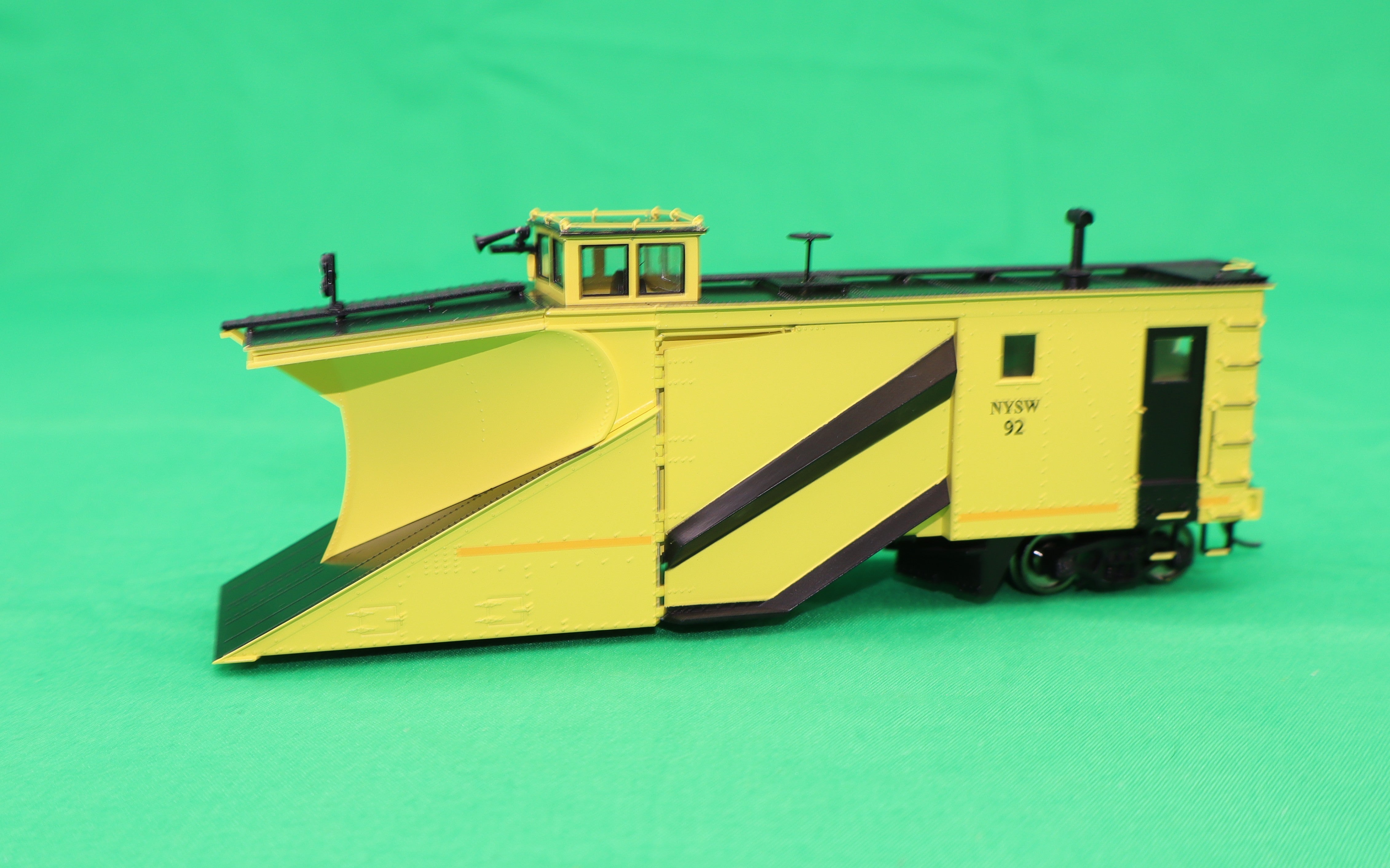 Walthers HO 920-110036 - Proto - Russell Snowplow “New York, Susquehanna & Western Railway” #92