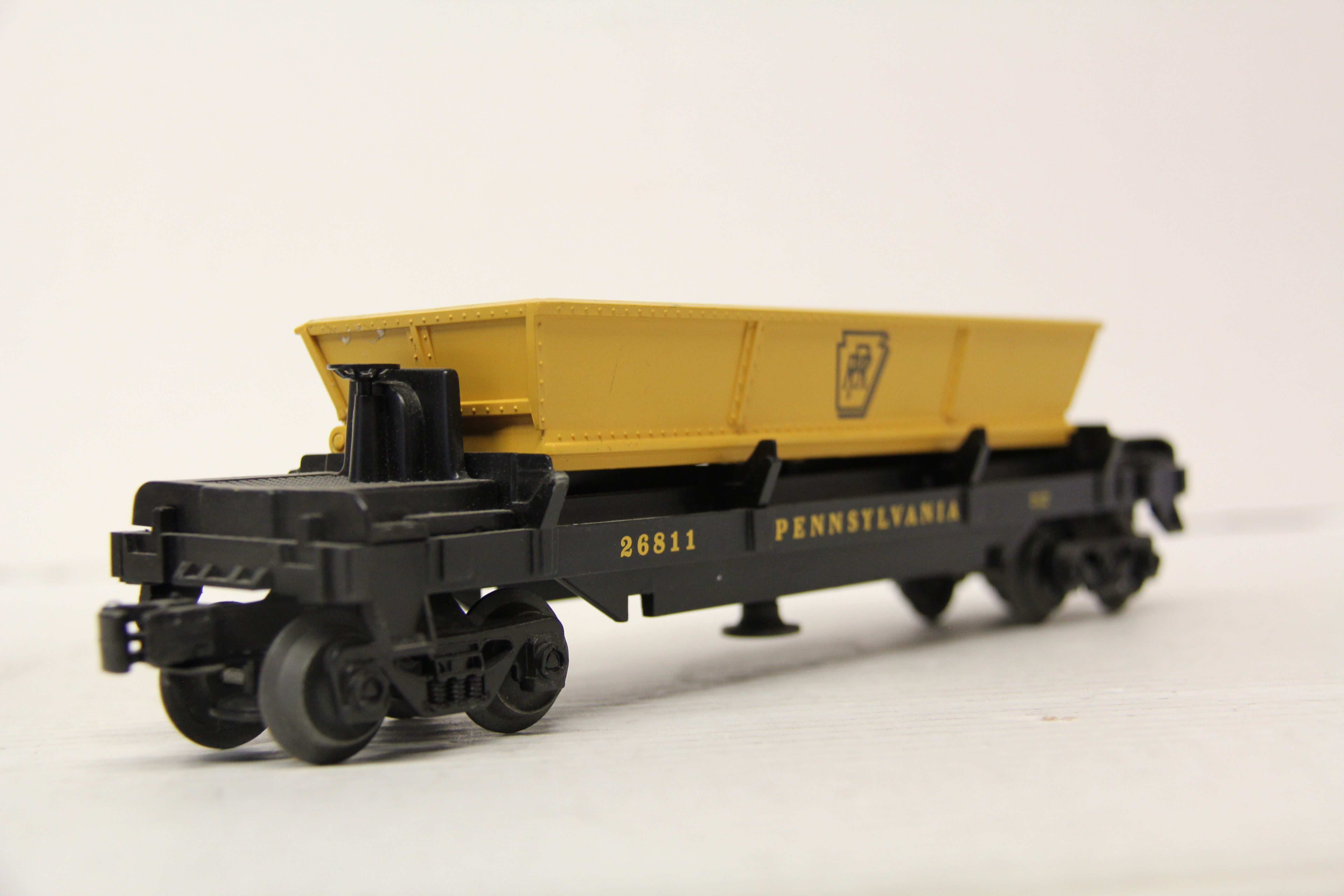 Lionel 6-26811 Pennsylvania Coal Dump Car-Second hand-M6720