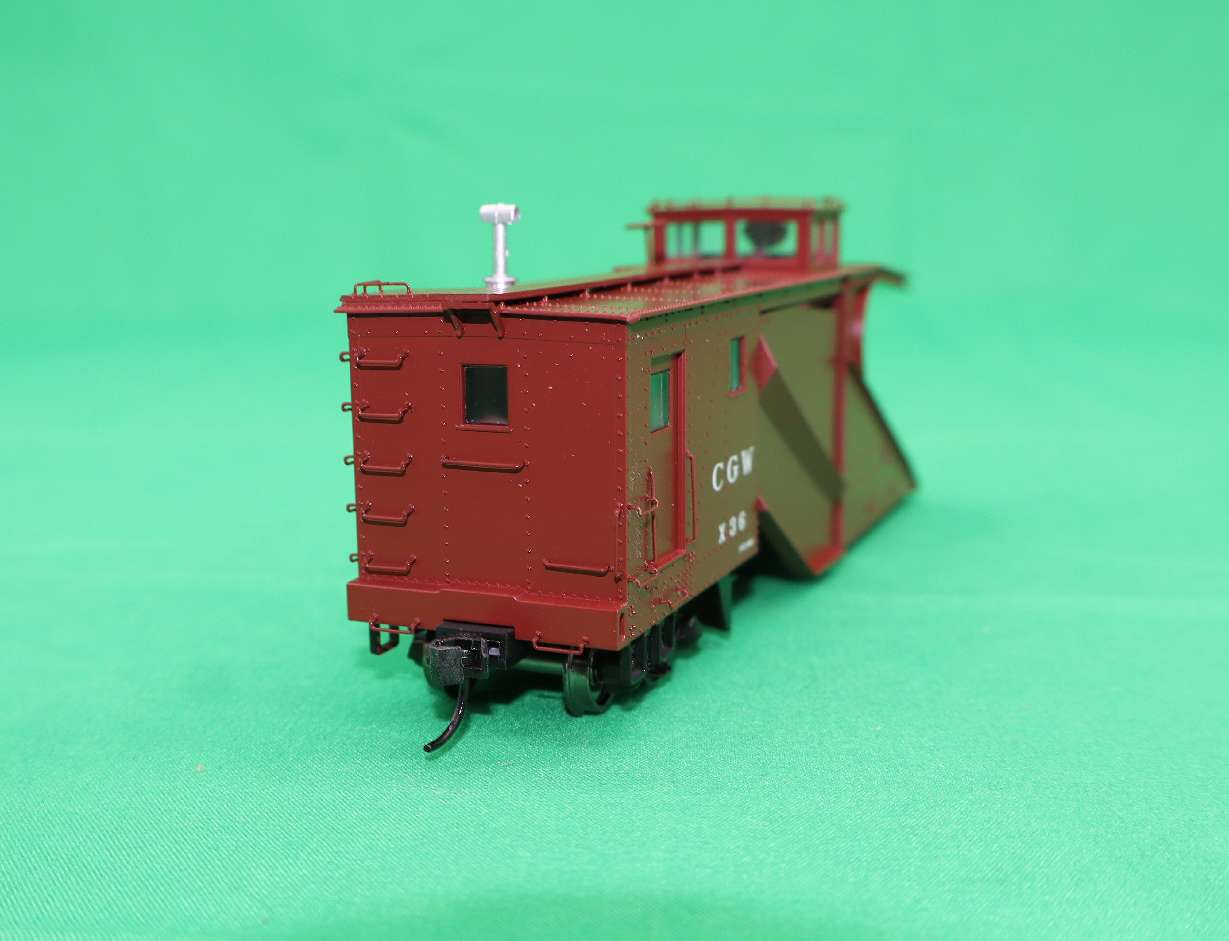 Walthers HO 920-110032 - Proto - Russell Snowplow “Chicago Great Western” #X36
