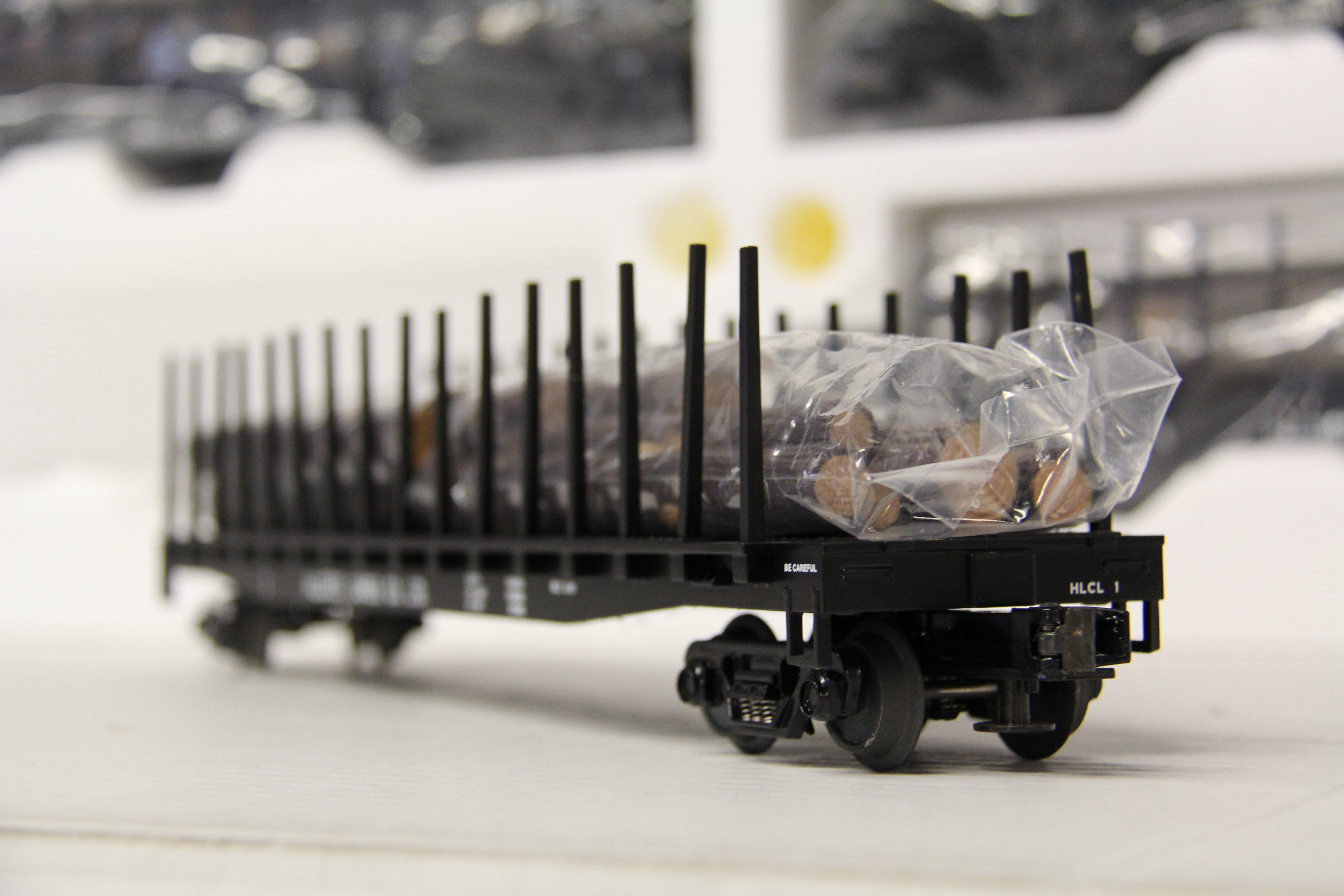 MTH 20-98119 Hill Crest Lumber Co Flatcar w/ Logs 6 Car Set-Second hand-M6737