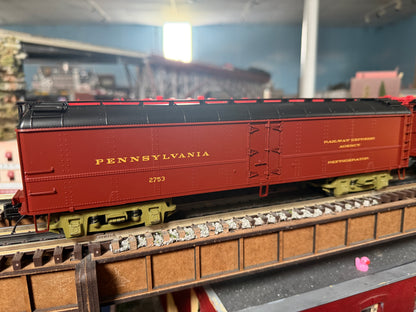 MTH 20-94767 - R50B Express Reefer Car "Pennsylvania" #2753 w/ Herald (Red) - Custom Run for MrMuffin'sTrains - MrMuffin'sTrains