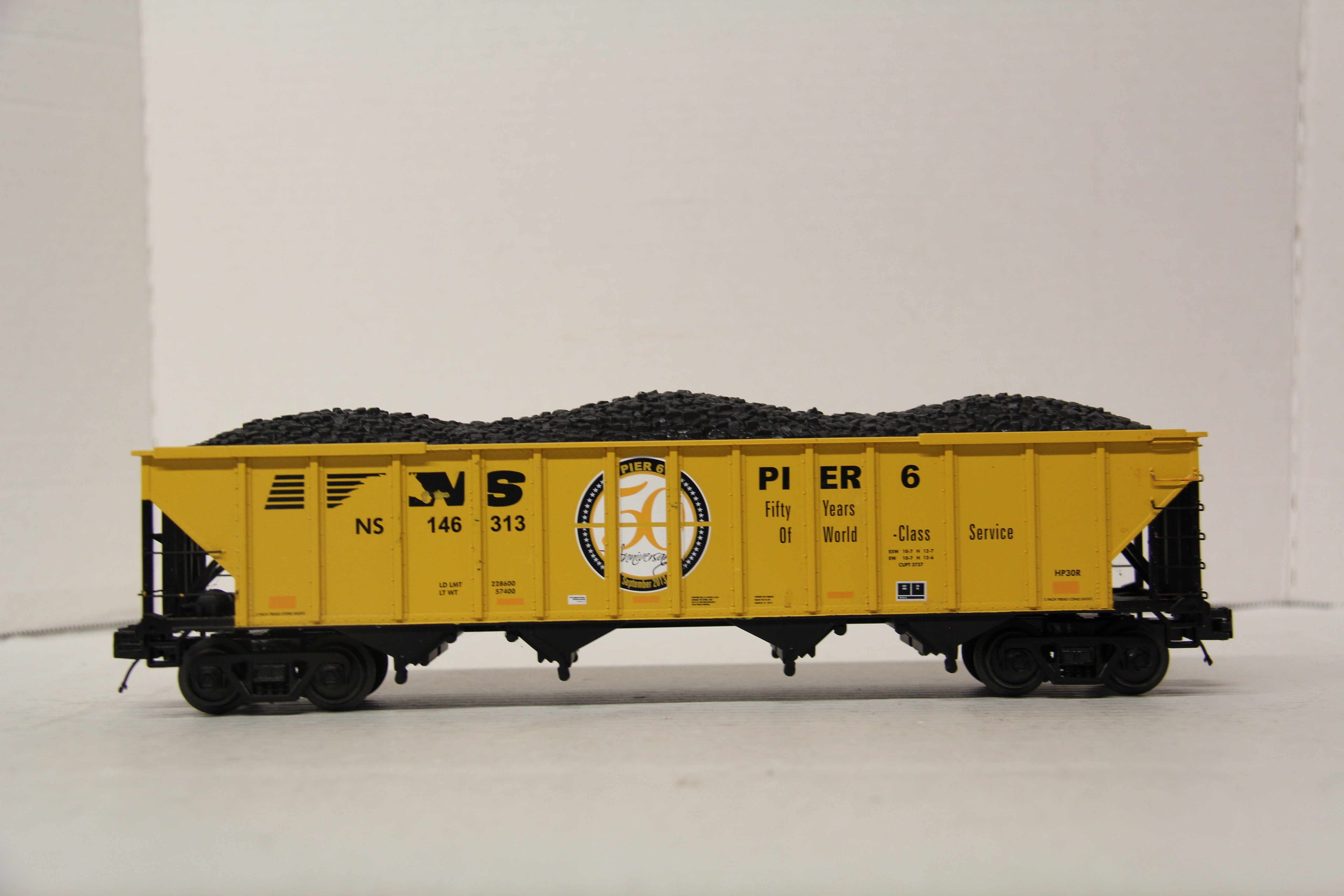 MTH 20-97841 Norfolk Southern 4 Bay Hopper Car-Second hand-M6739