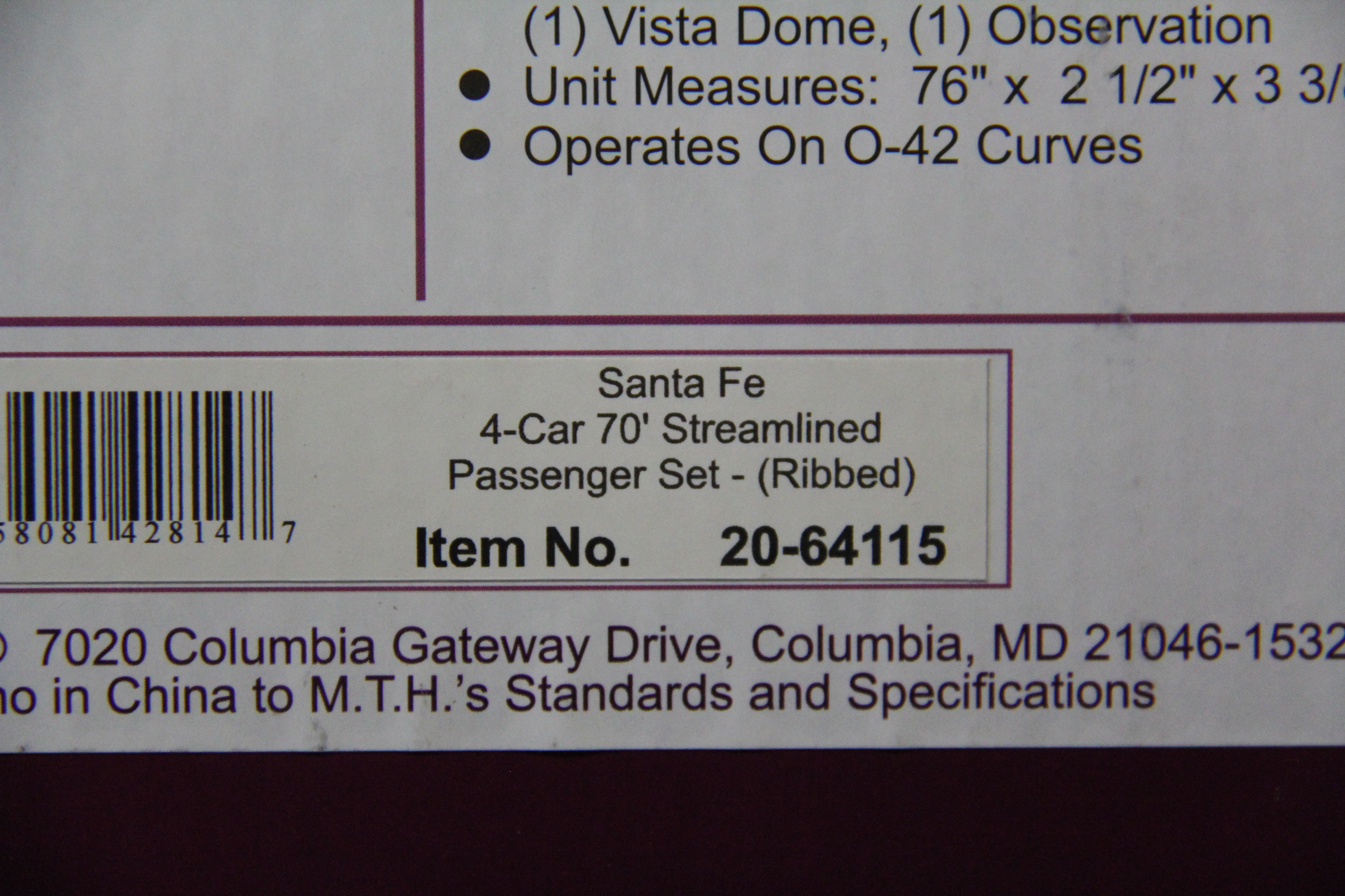 MTH 20-64115 - 70' Streamlined Passenger Set "Santa Fe" (4-Car) Ribbed Sided & MTH 20-64119 RPO-Second hand-M4976