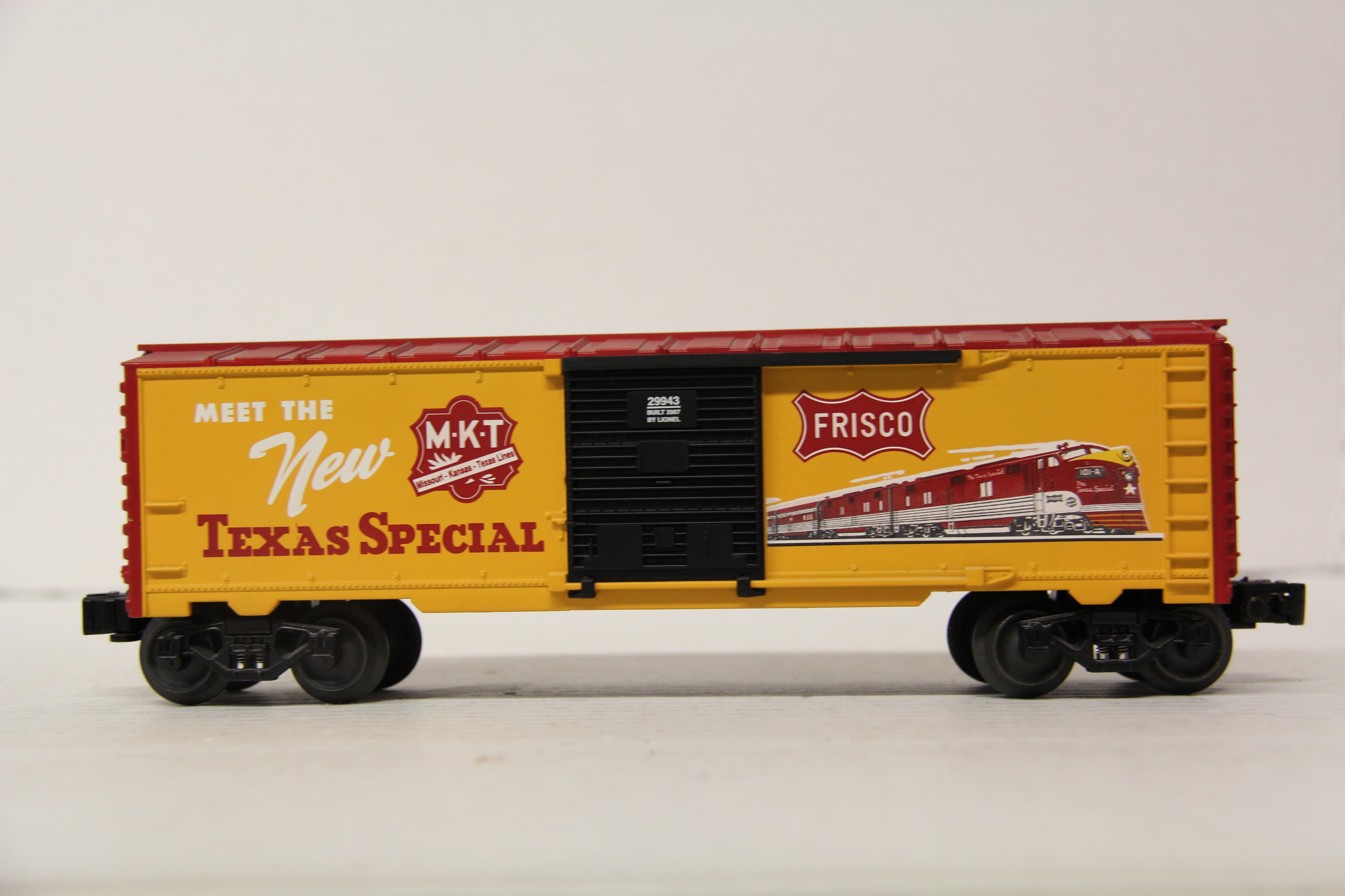 Lionel 6-29943 Texas Special Railroad Art Frisco Box Car-Second hand-M6742
