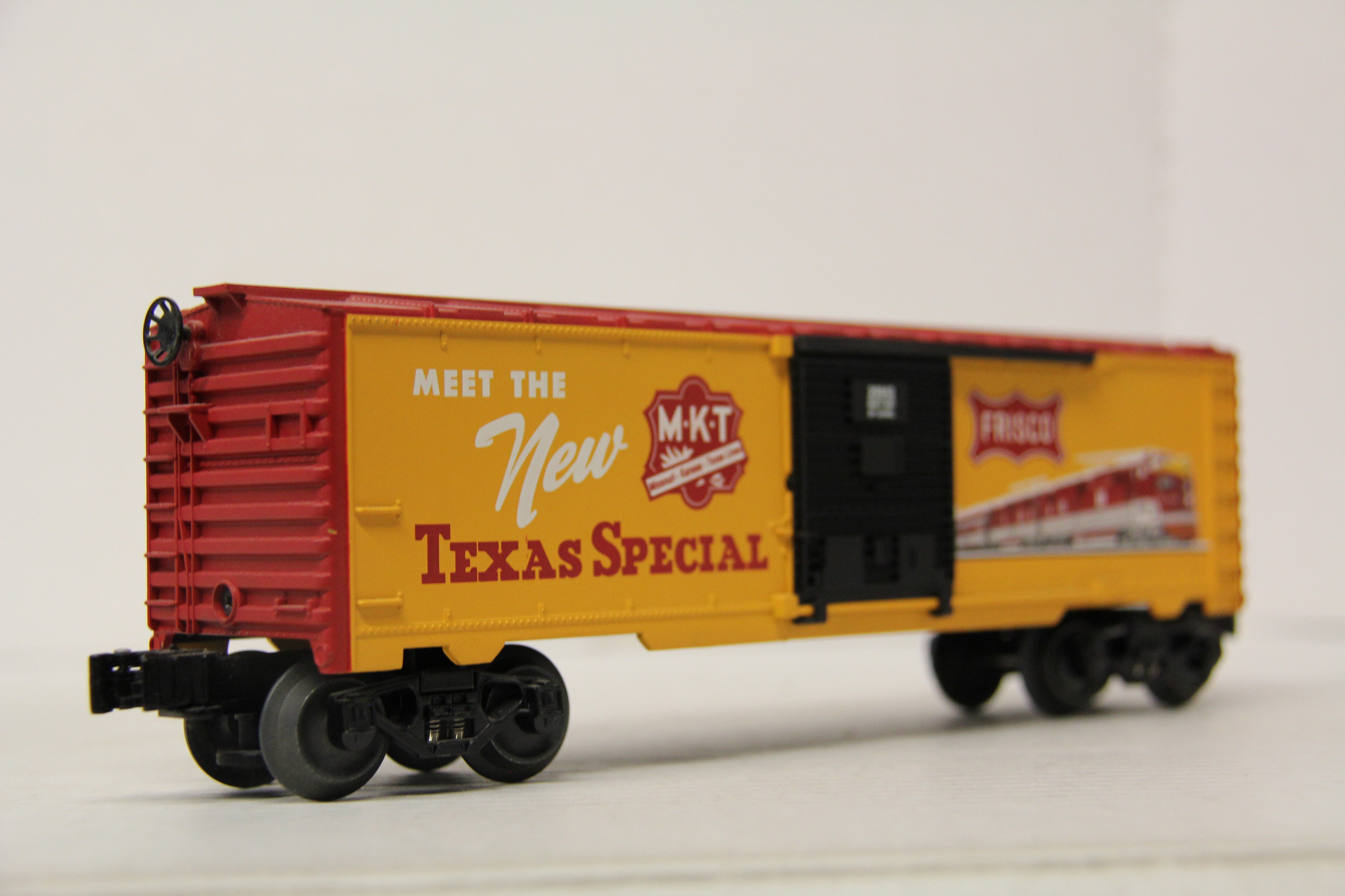 Lionel 6-29943 Texas Special Railroad Art Frisco Box Car-Second hand-M6742