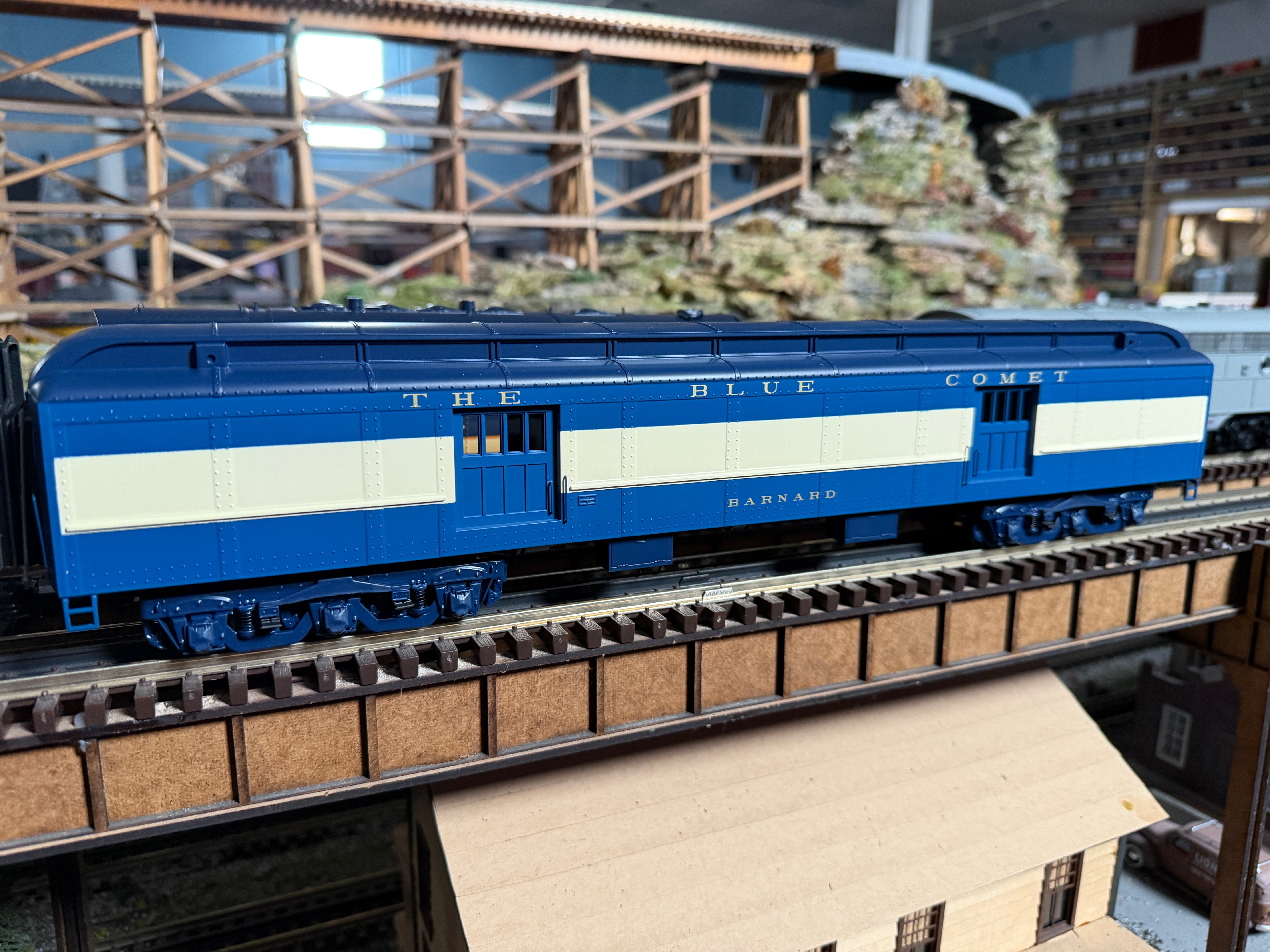MTH 20-40083 - 70' Madison Passenger Set "Jersey Central" (4-Car)