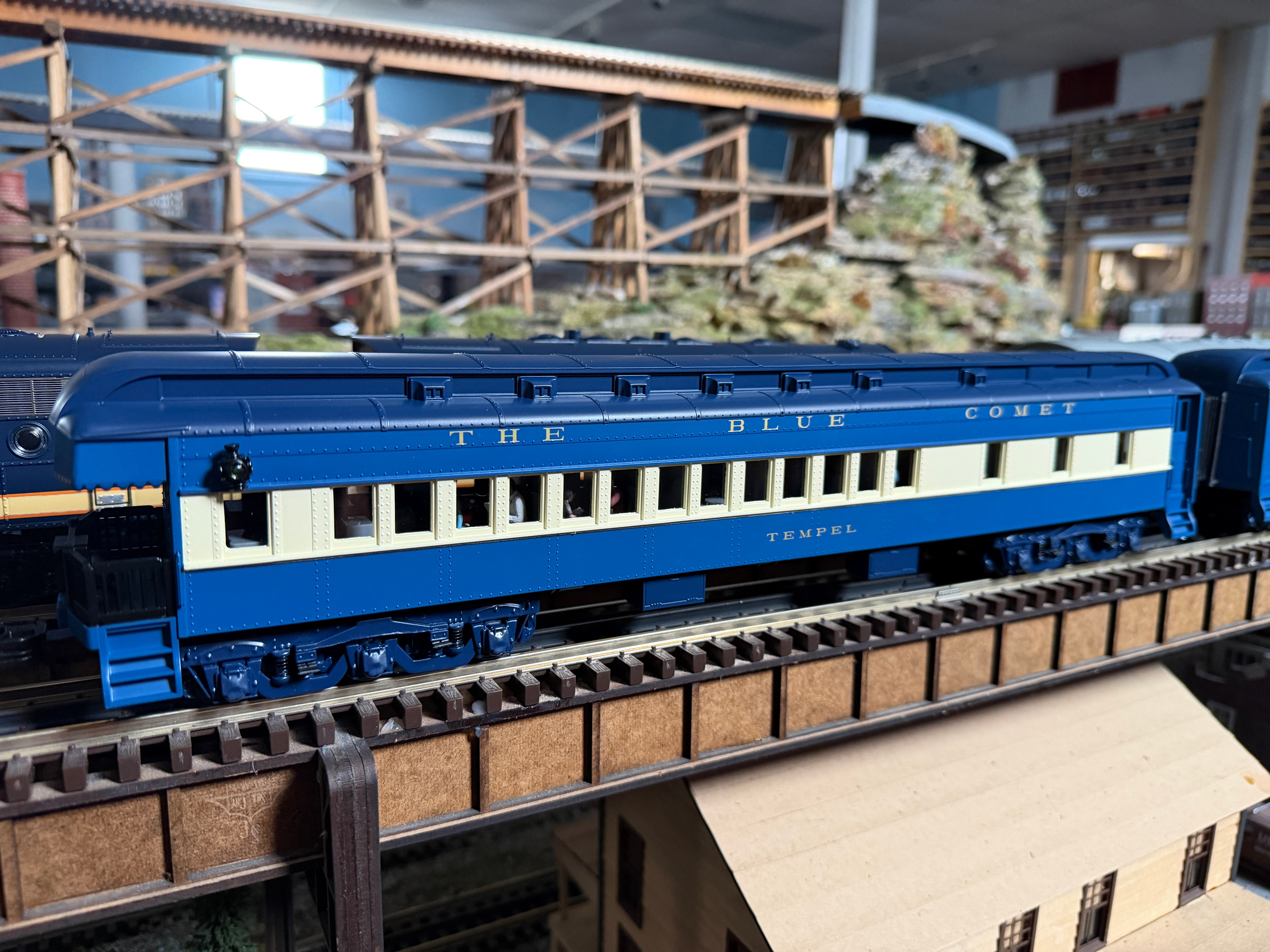 MTH 20-40083 - 70' Madison Passenger Set "Jersey Central" (4-Car)