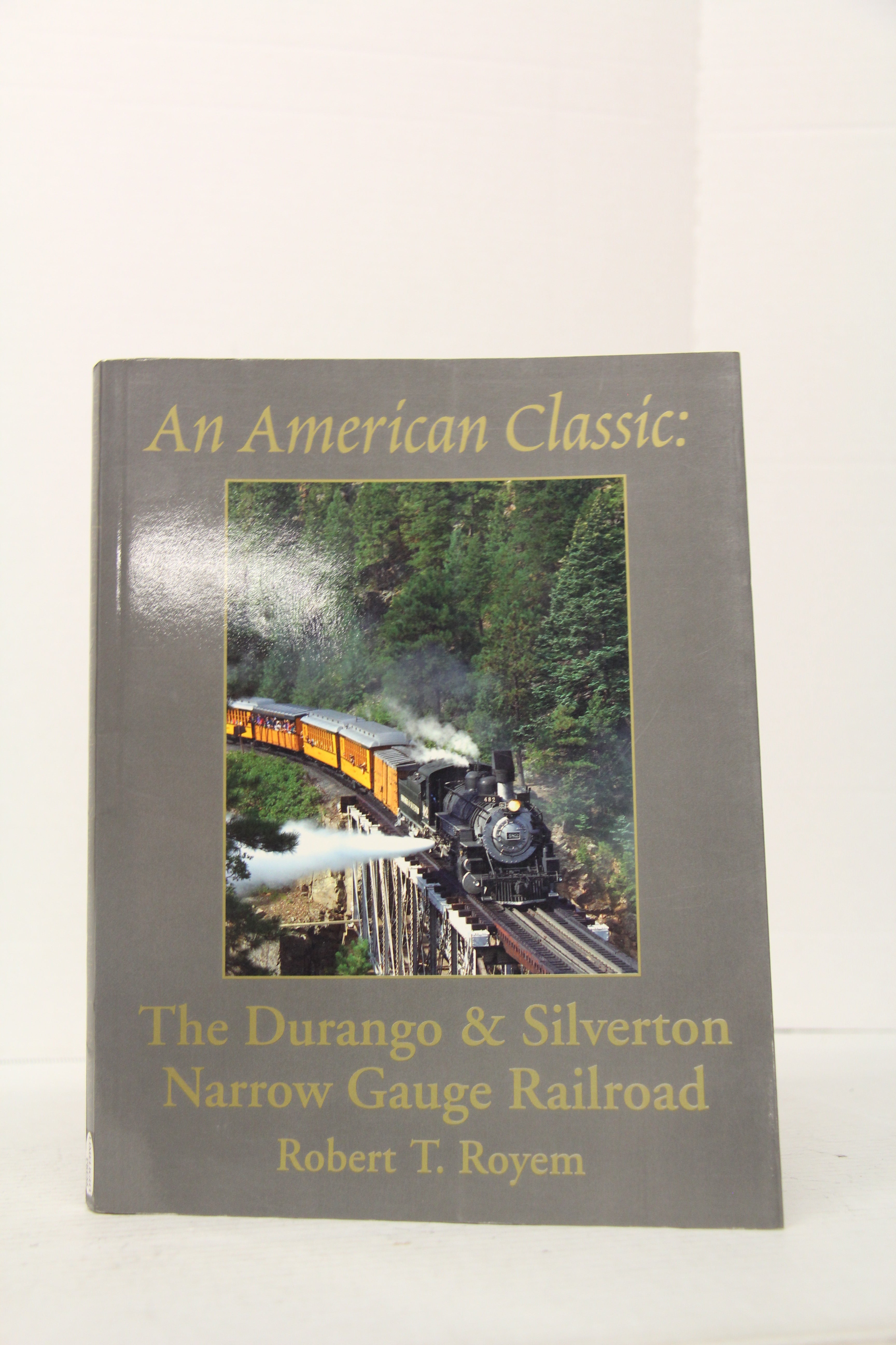 An American Classic: The Durango & Silverton Narrow Gauge Railroad-Second hand-M6753