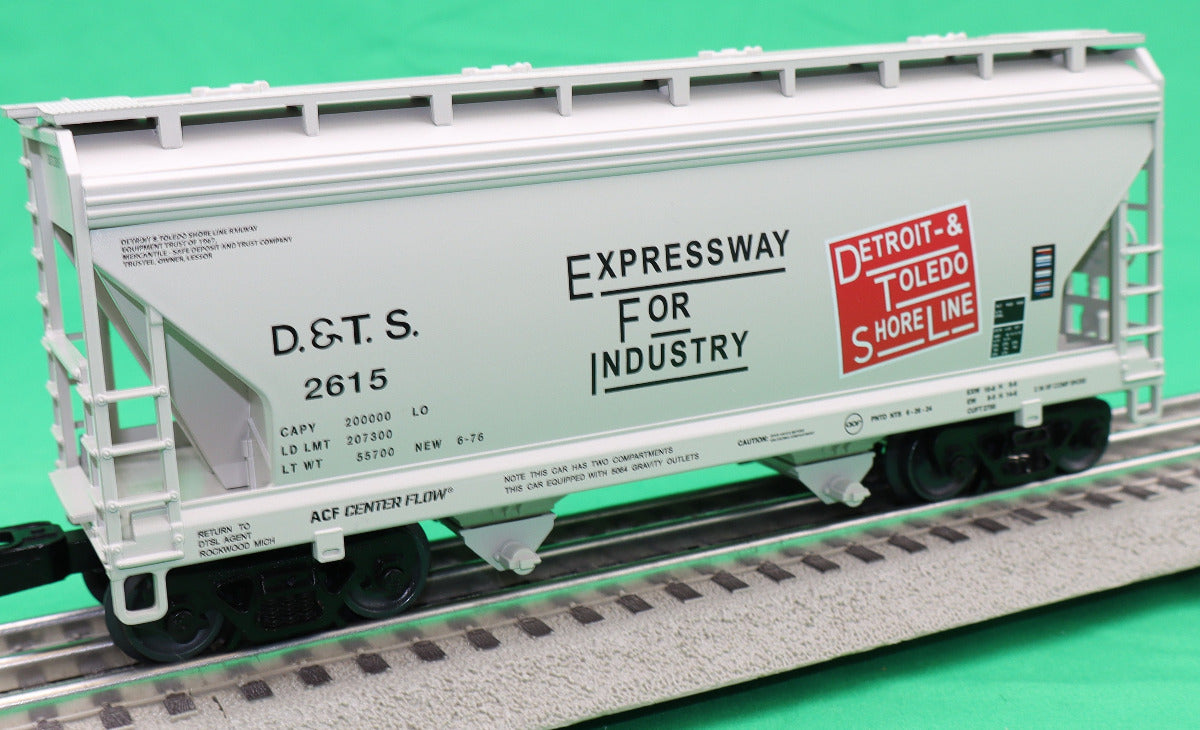 Lionel 2643021 - 2-Bay ACF Covered Hopper Car "Detroit & Toledo Short Line" #2615