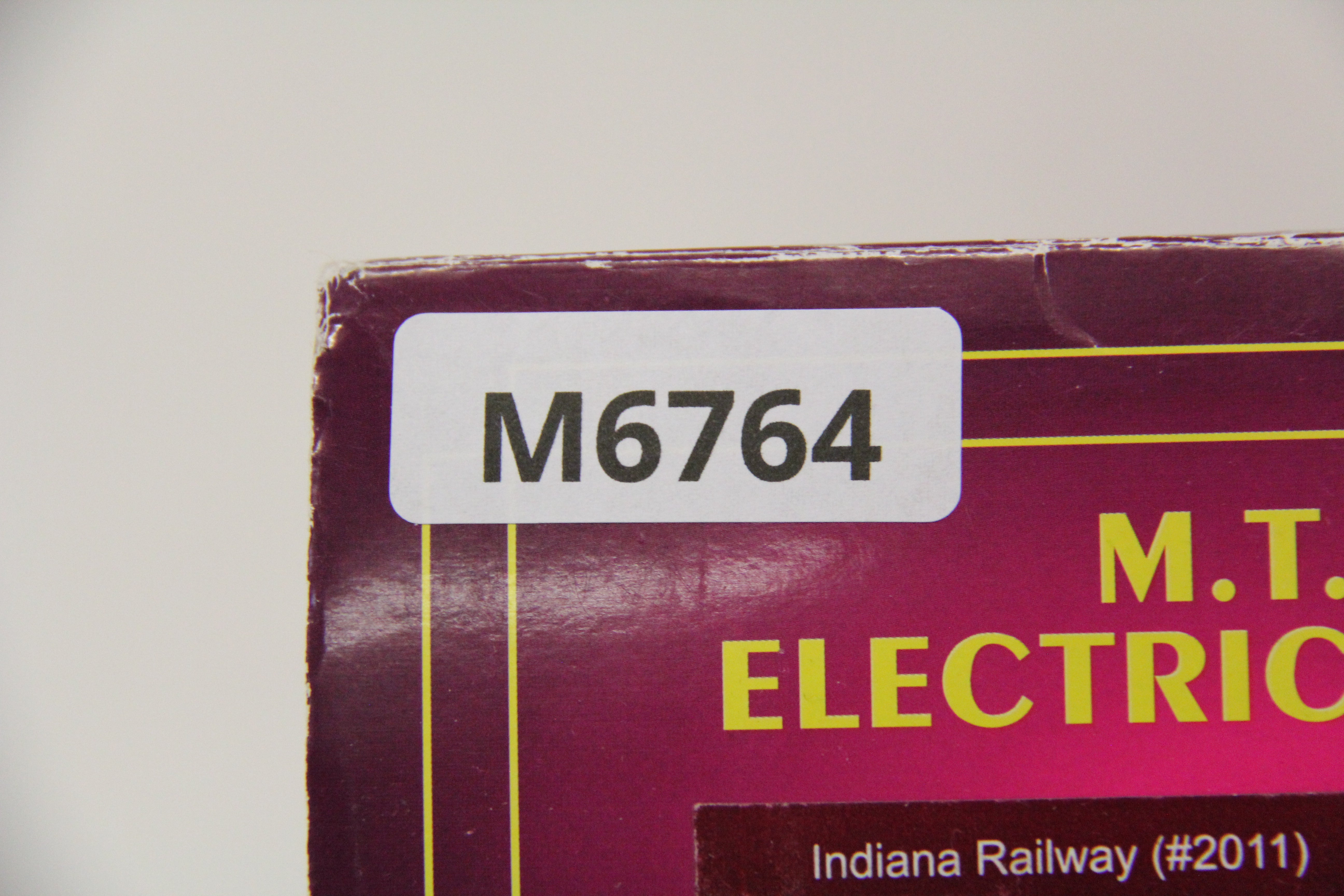 MTH 20-91375 Indiana Railway (#2011) Extended Vision Caboose-Second hand-M6764