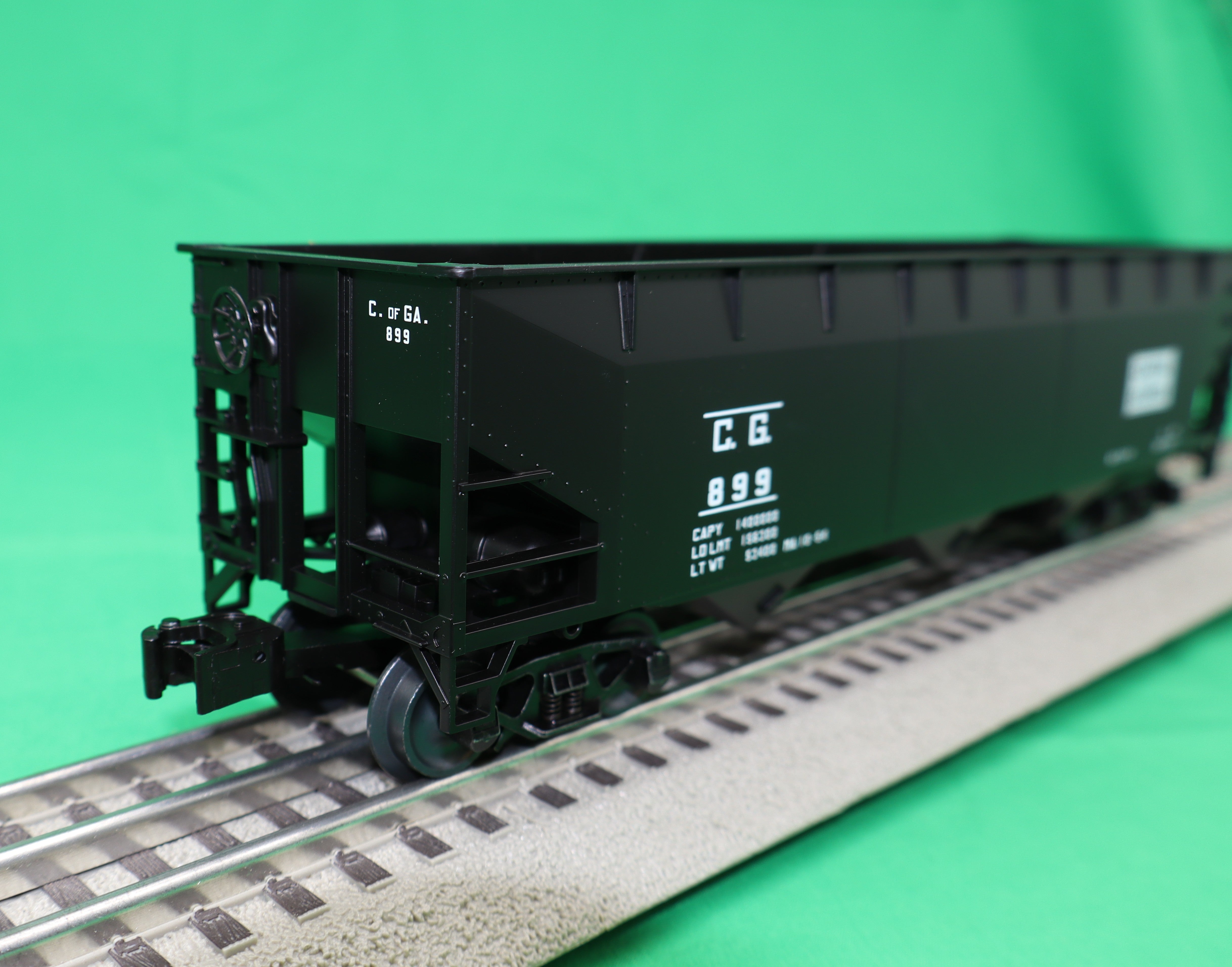Lionel 2642159 - 3-Bay AAR Hopper Car "Central of Georgia" #899