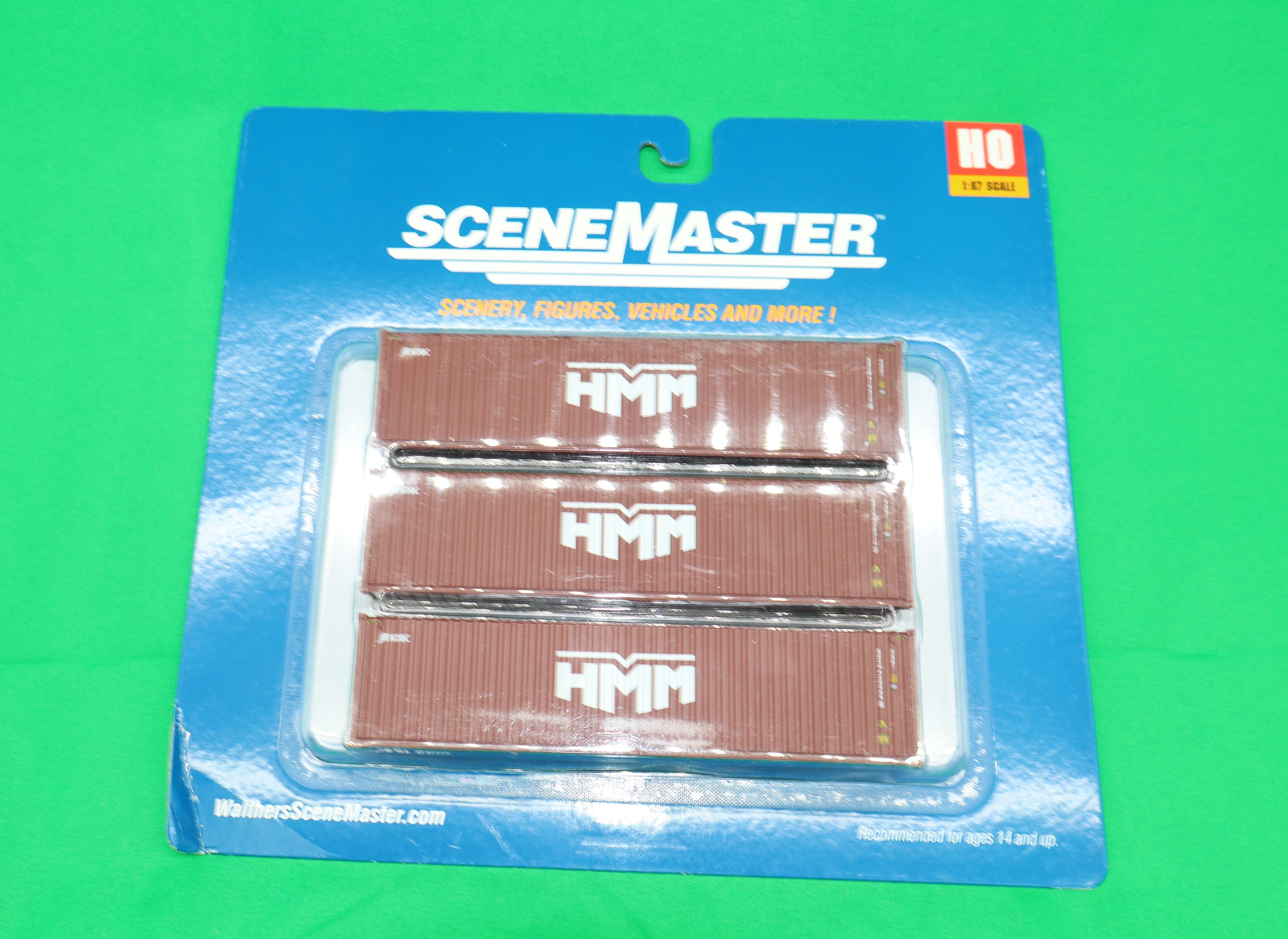 Walthers HO 949-18256 - SceneMaster - 40' Hi Cube Corrugated Container (3 Pack) "HMM"