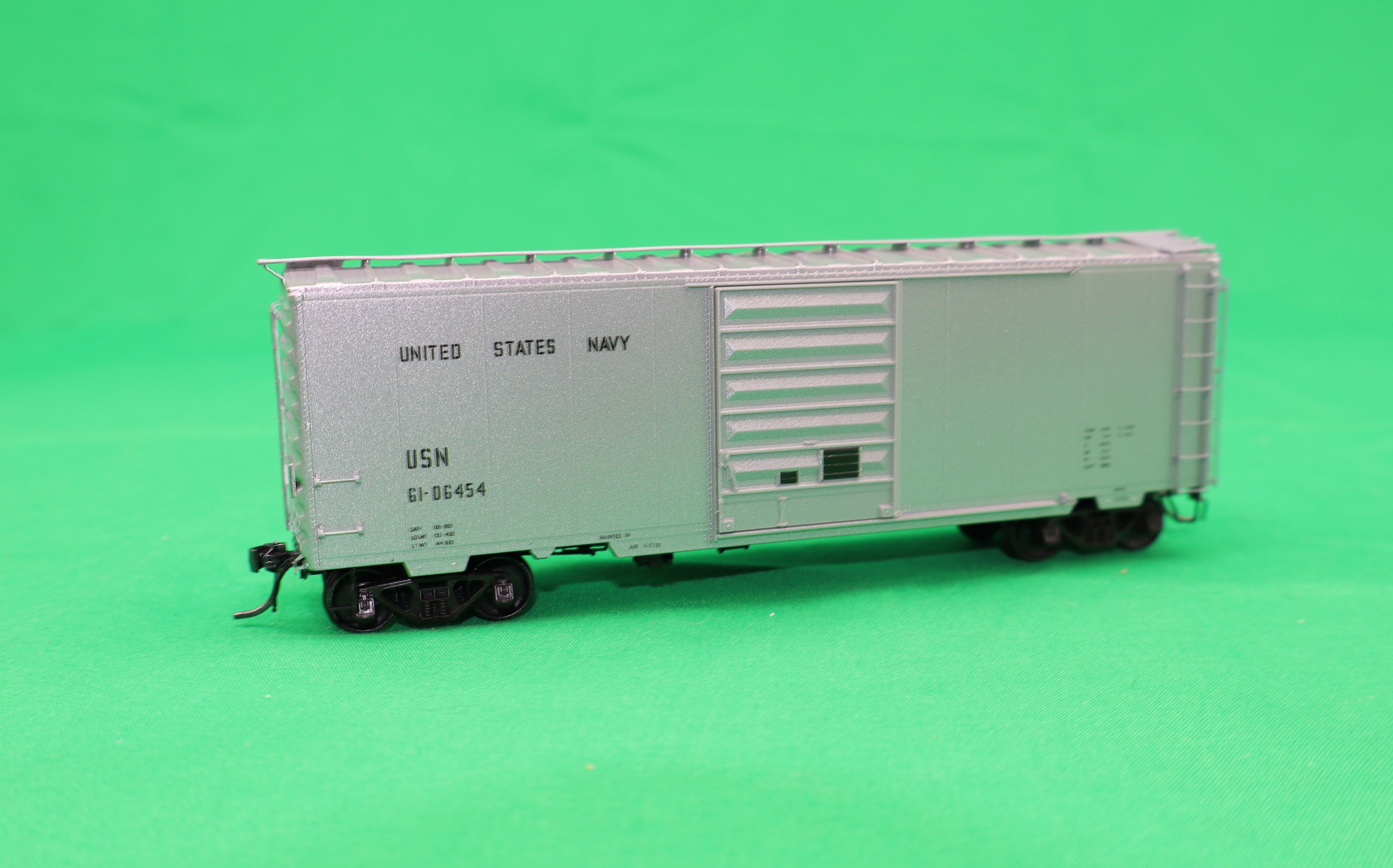 Kadee HO 5025 - 40' PS-1 Boxcar "U.S. Navy" #61-06454