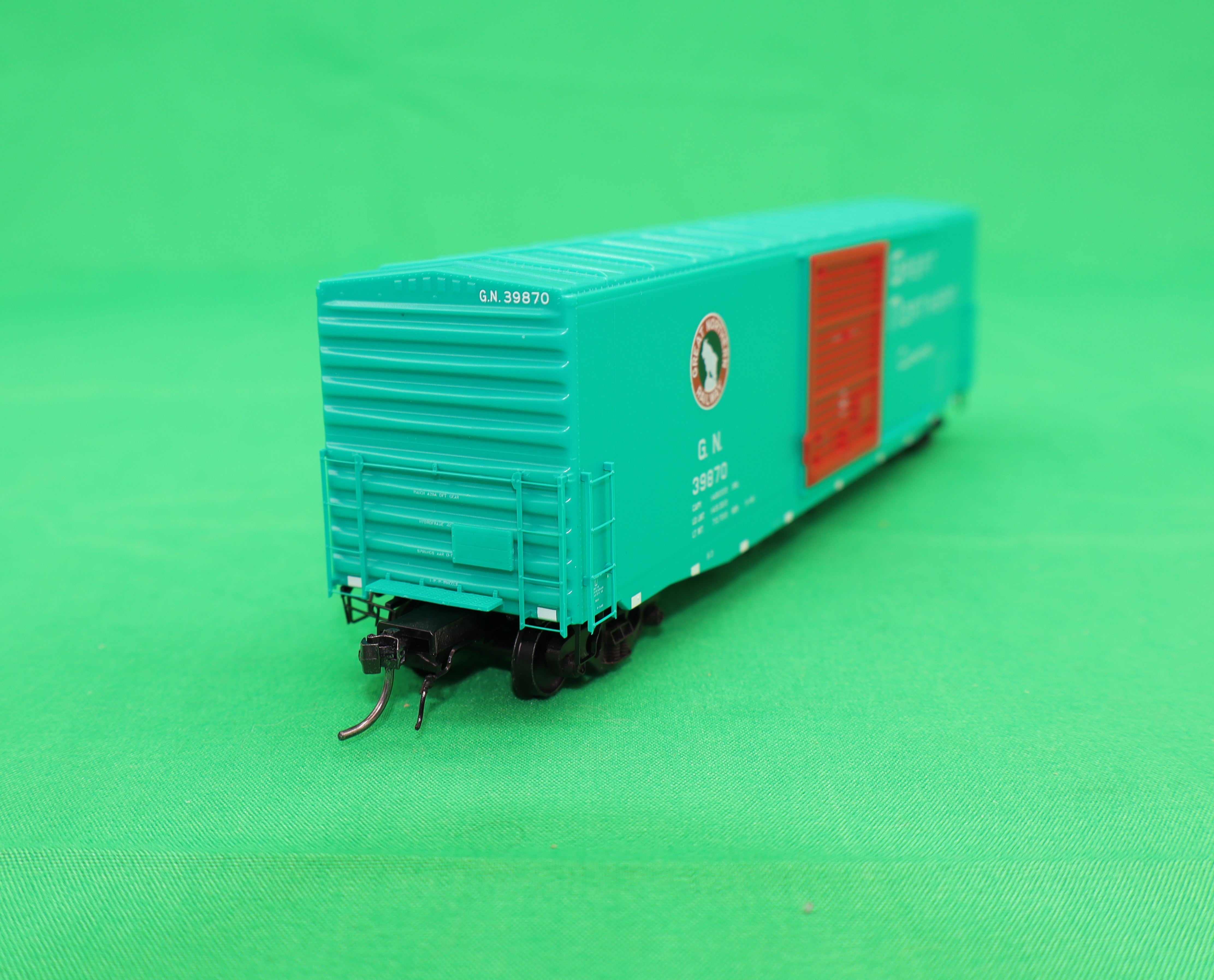 Kadee HO 6402 - 50' PS-1 Boxcar "Great Northern" #39870