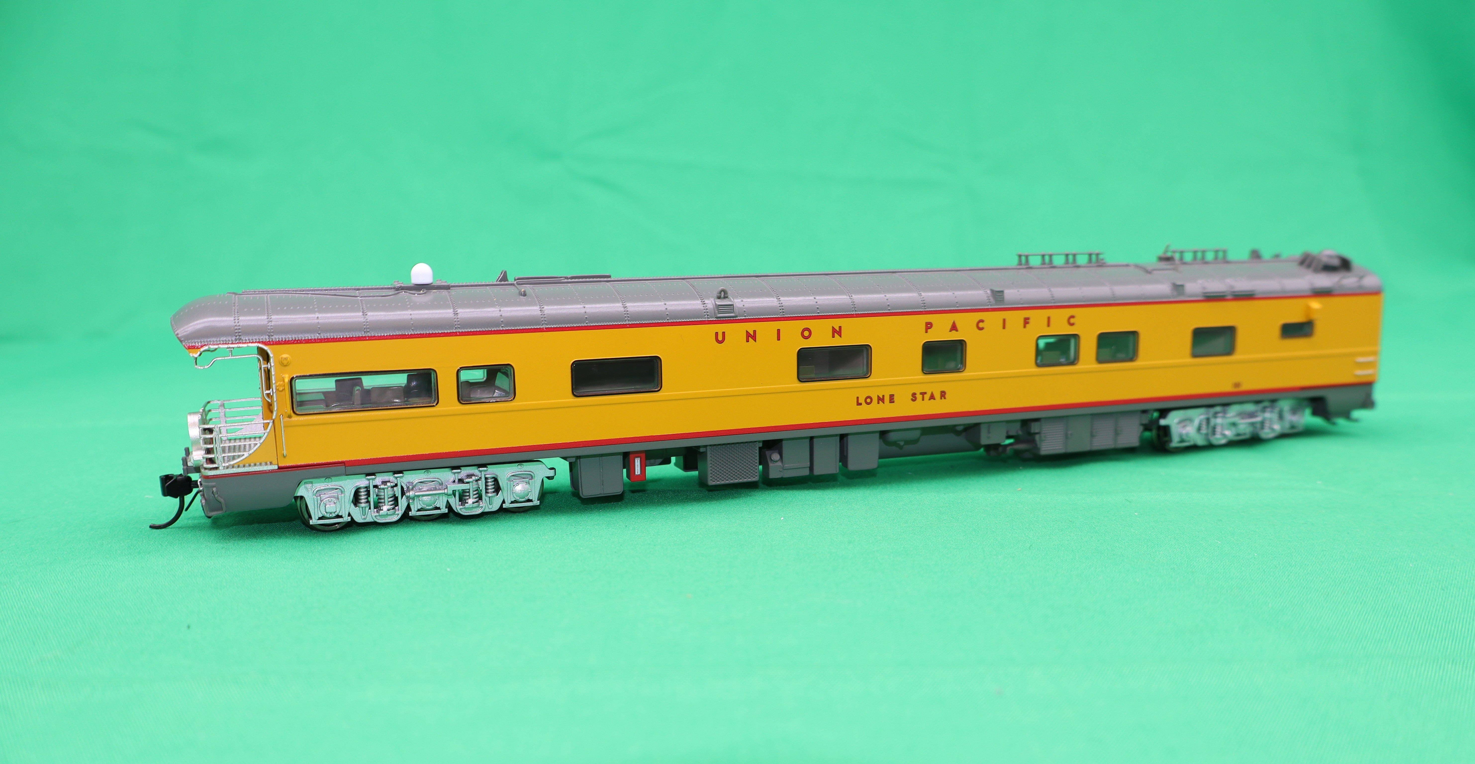 Broadway Limited Imports HO 9595 - Business Observation Passenger Car "Union Pacific" #101 (Lone Star)