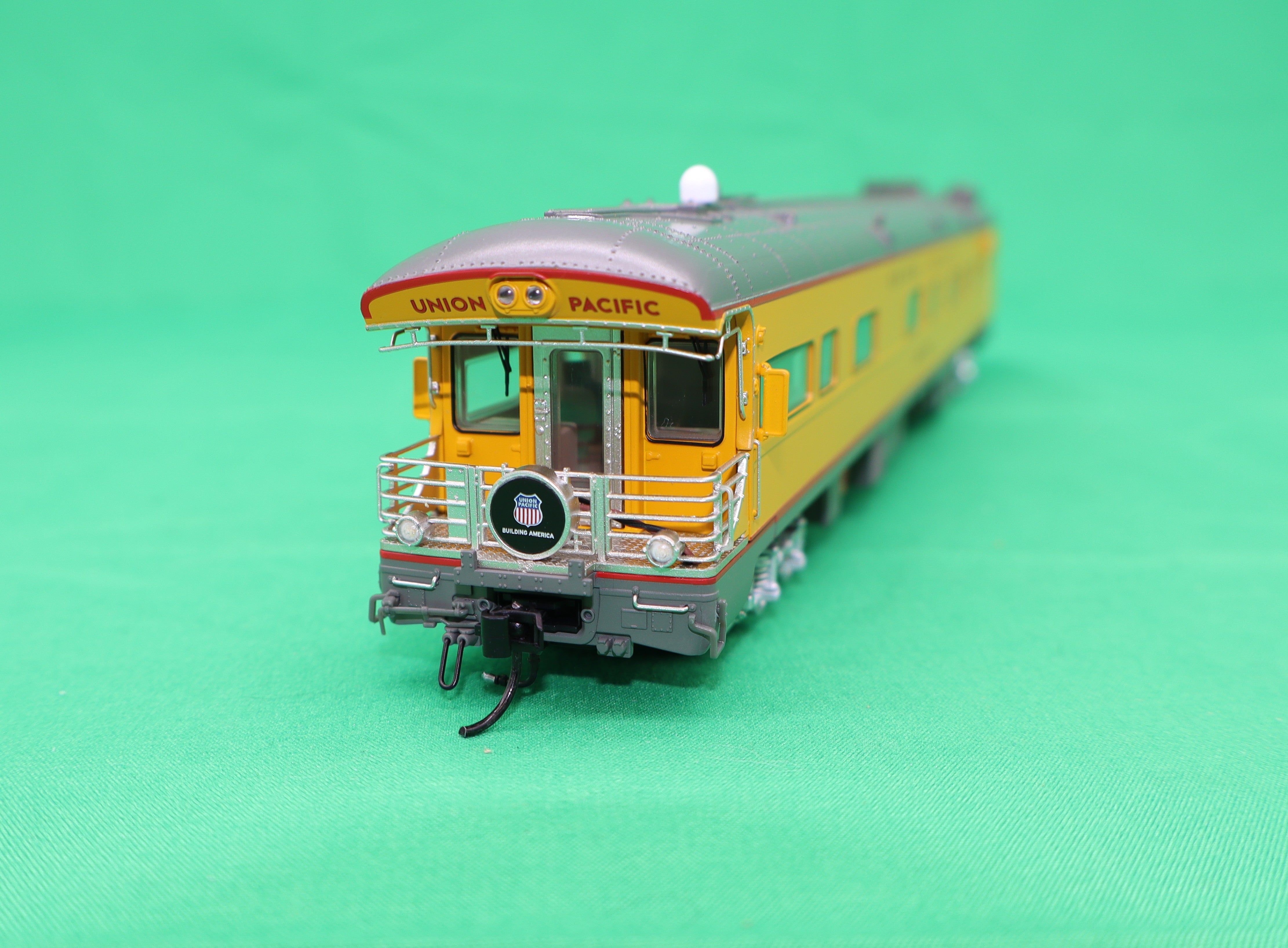 Broadway Limited Imports HO 9595 - Business Observation Passenger Car "Union Pacific" #101 (Lone Star)