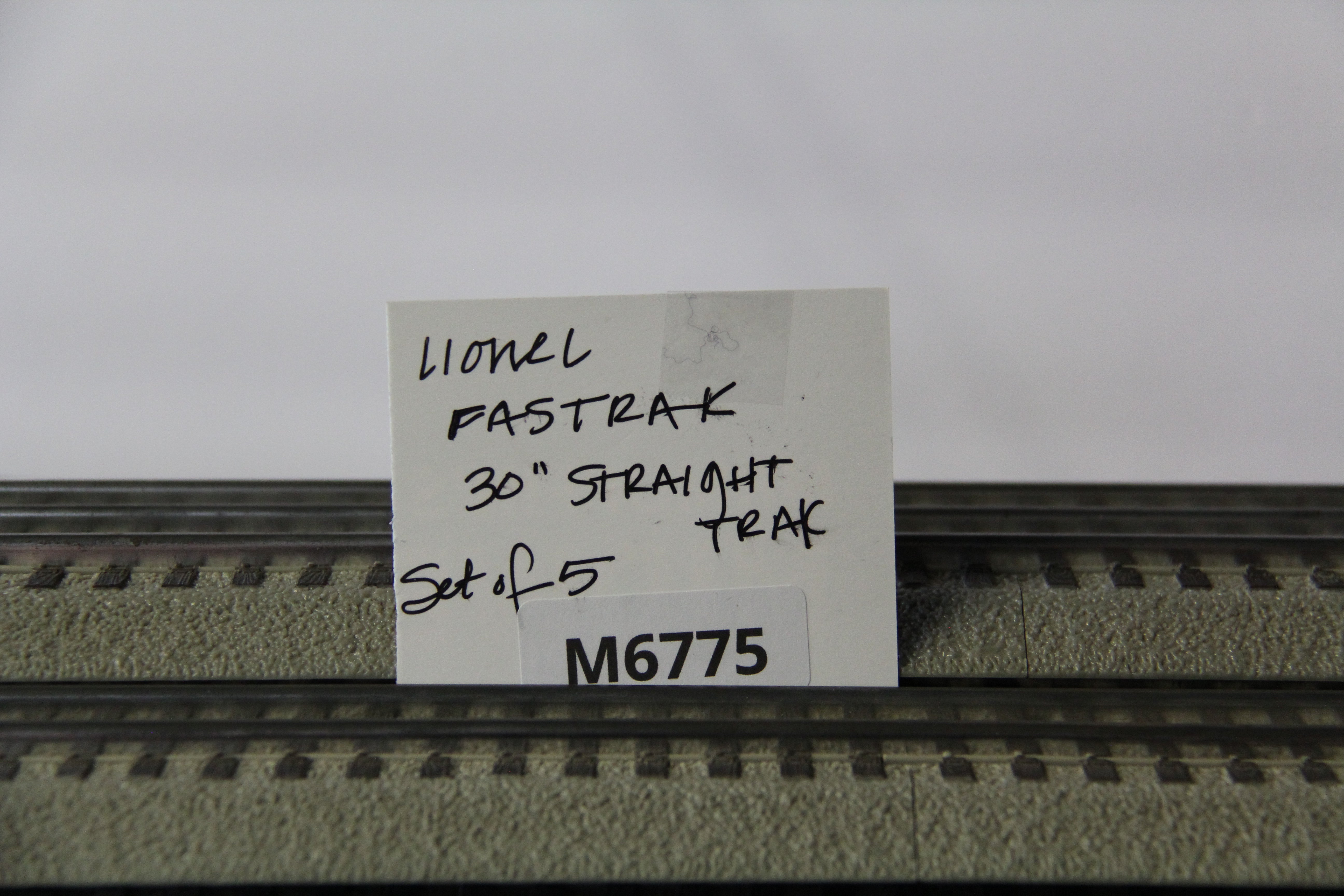 Lionel FasTrack 30" Straight Track Set of 5-Second hand-M6775