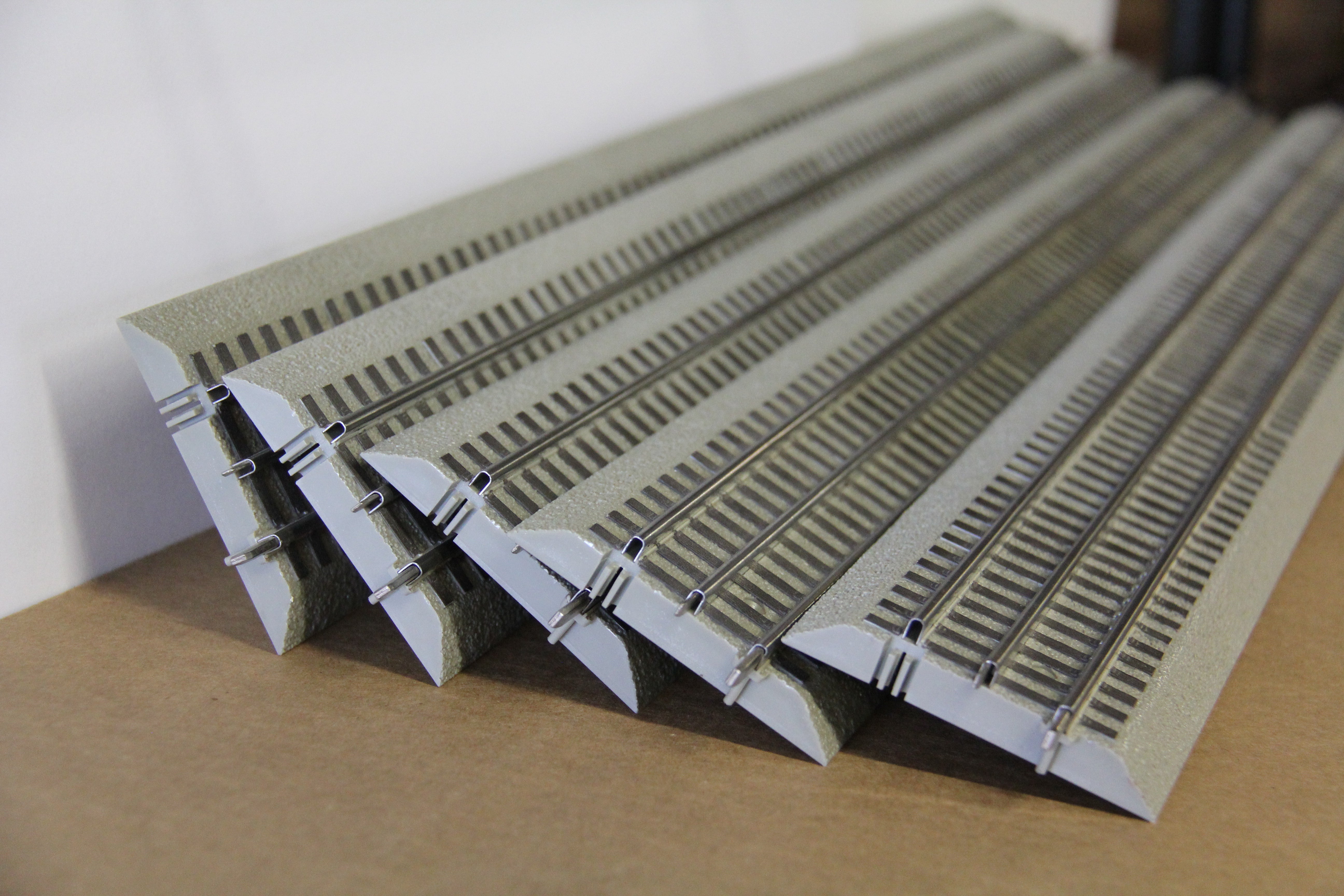 Lionel FasTrack 30" Straight Track Set of 5-Second hand-M6775