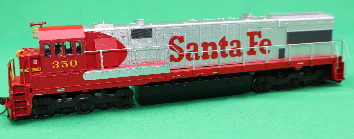 Atlas HO 10004621 - Master - Gold Model - U28CG Diesel Locomotive "Santa Fe " #350 (Early Passenger)