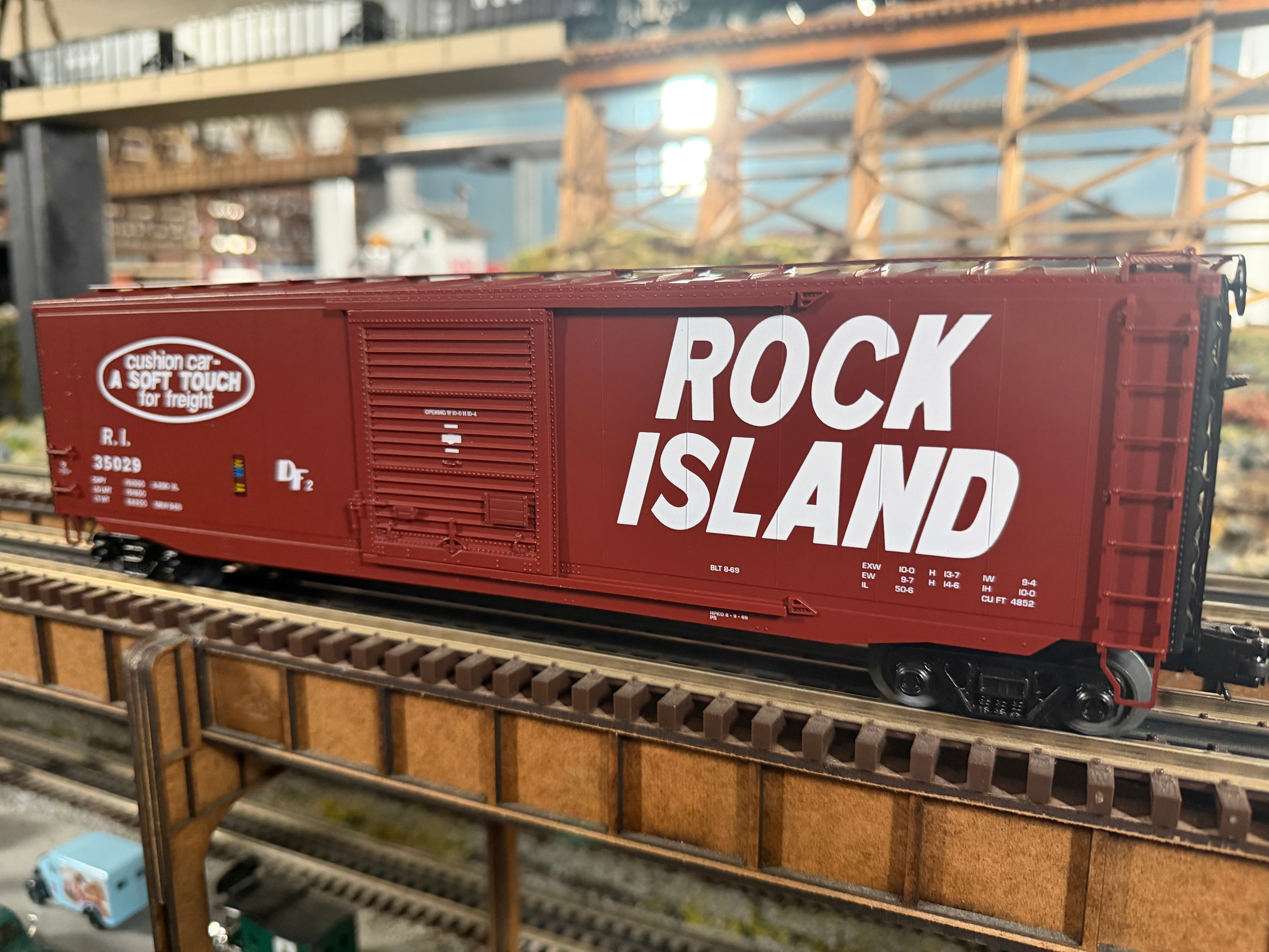 MTH 20-99443 - Premier - 50’ Ps-1 Box Car "Rock Island" #35034 - Custom Run for MrMuffin'sTrains