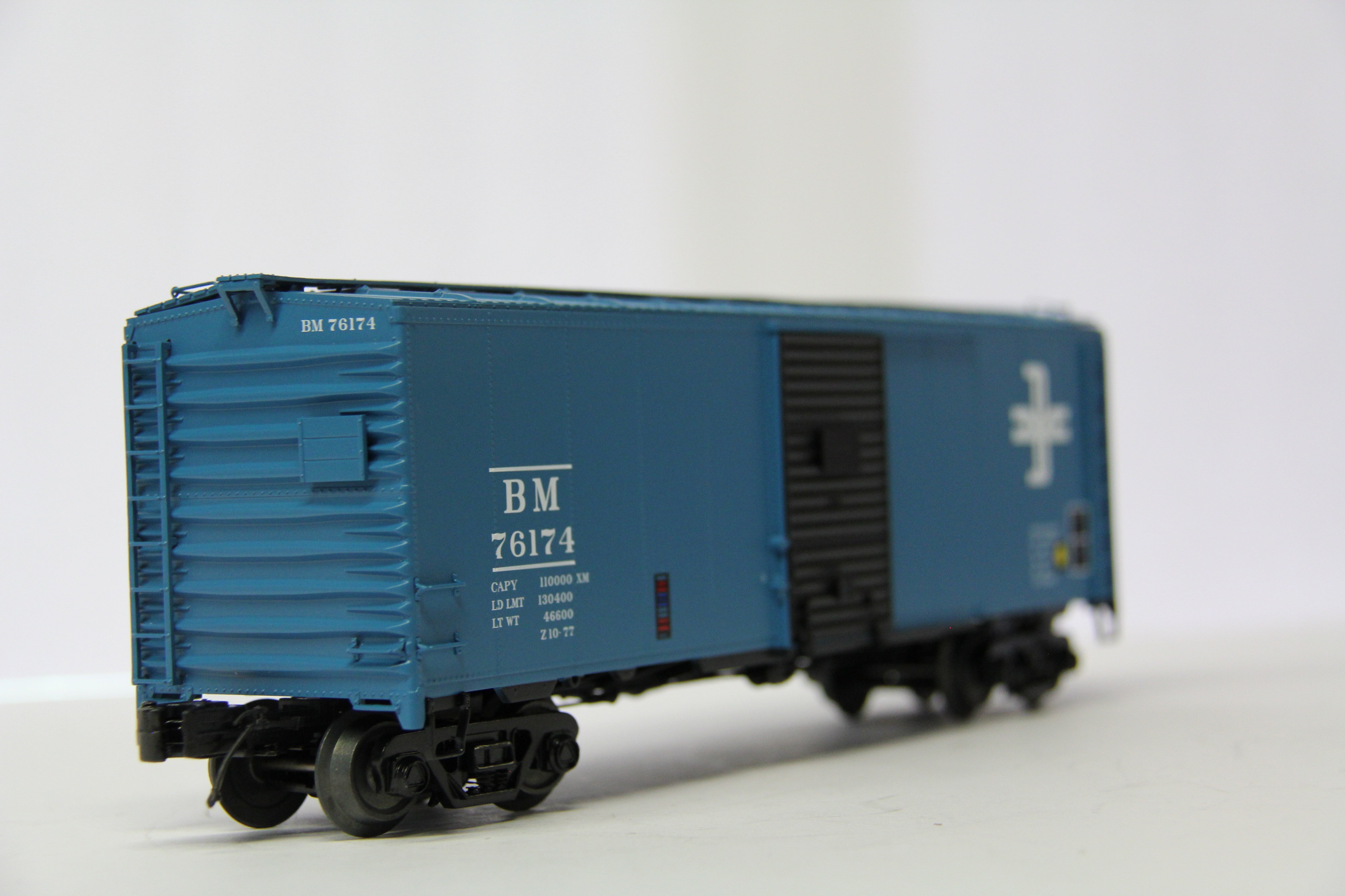MTH 20-99393 Boston & Maine #76174- 40' AAR Box Car-Second hand-M6786
