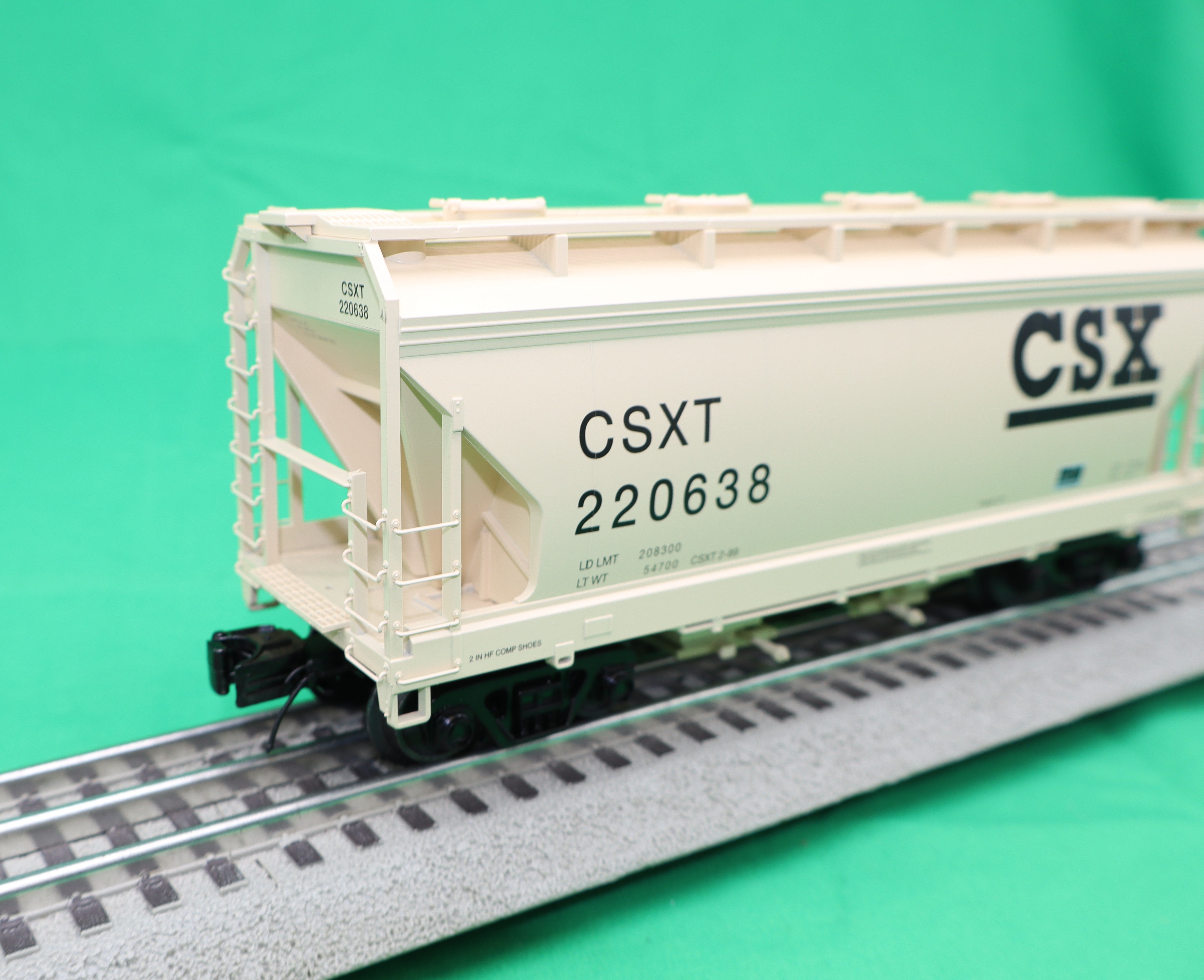 Atlas O 3001889 - Premier - 2-Bay Centerflow Hopper "CSX"